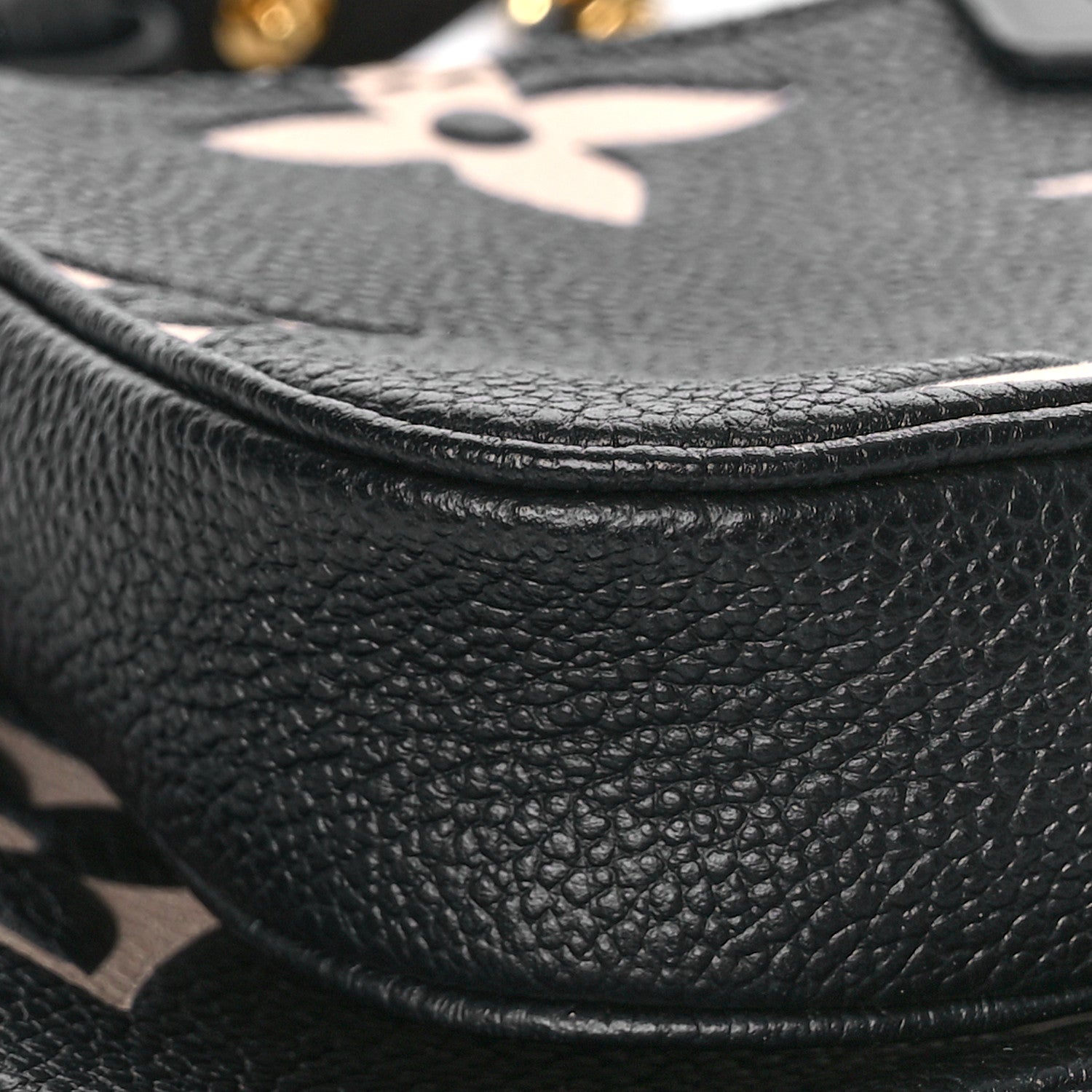 Louis Vuitton Empreinte Monogram Giant Multi Pochette Accessories Black Beige 9 of 10