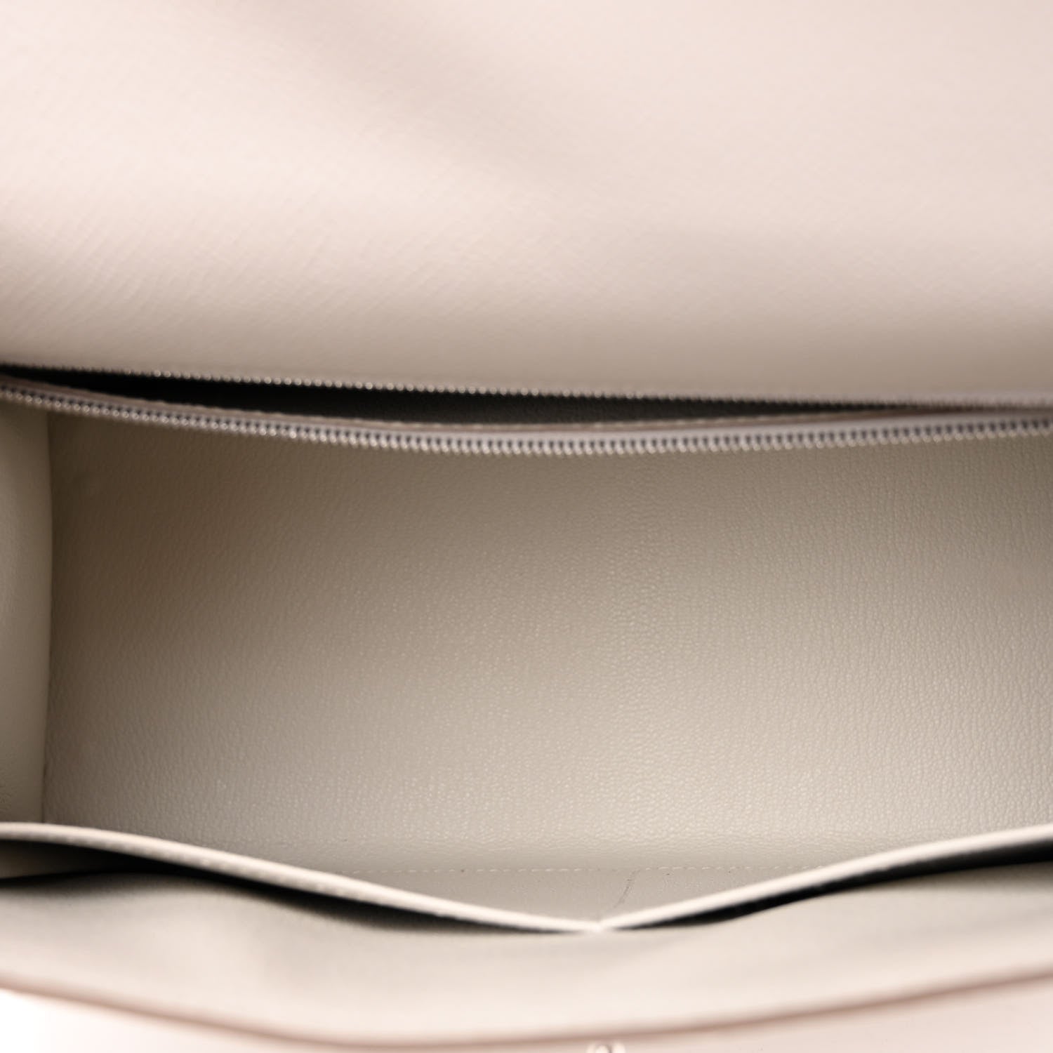 Hermes Epsom Kelly Sellier 28 Gris Pale 5 of 11