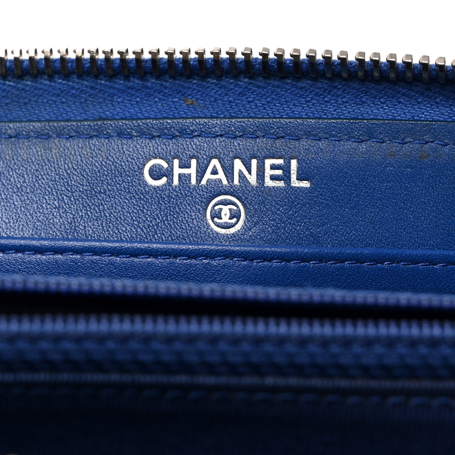 Patent Calfskin Quilted Large Gusset Zip Around Wallet Blue