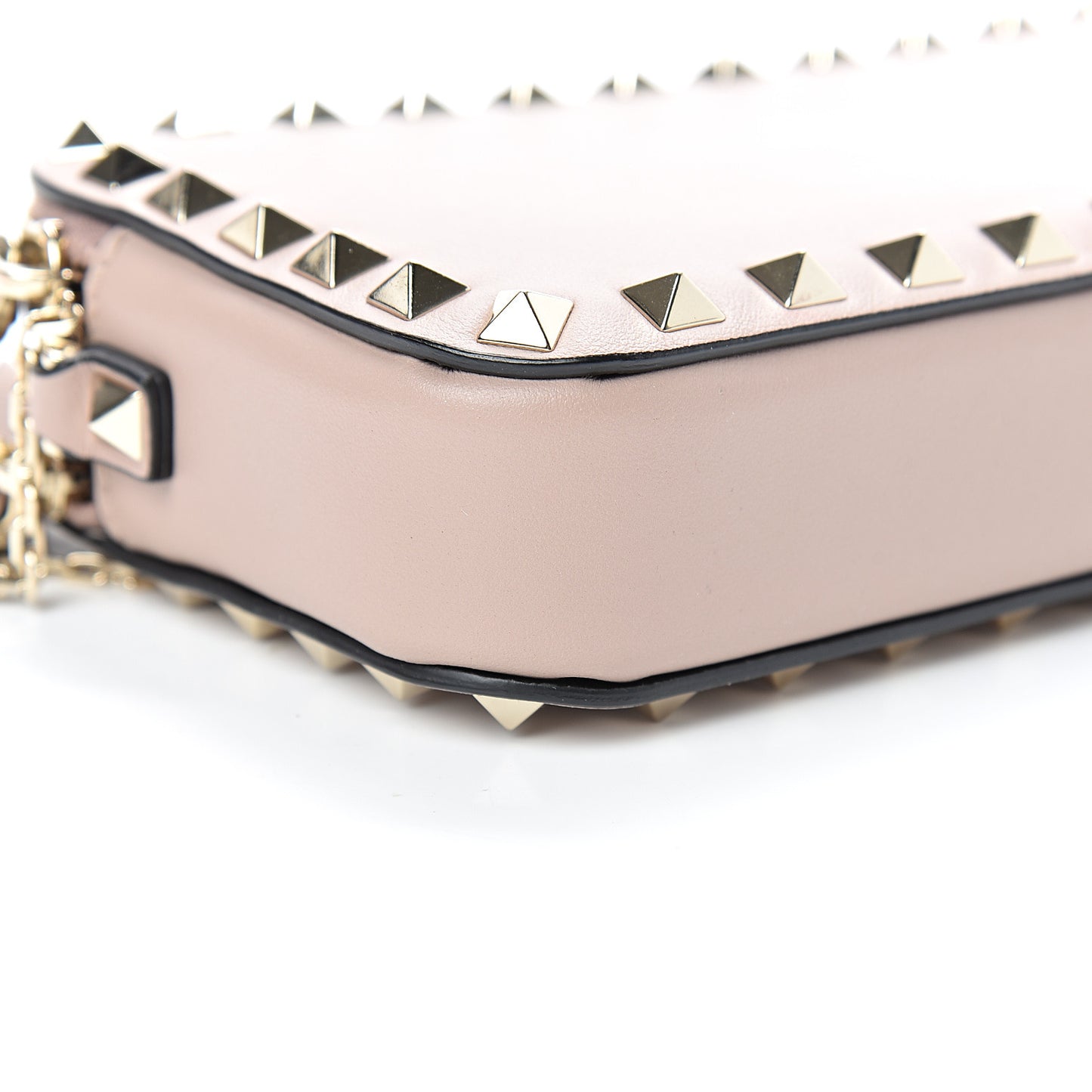 Vitello Rockstud Chain Pouch Shoulder Bag Poudre