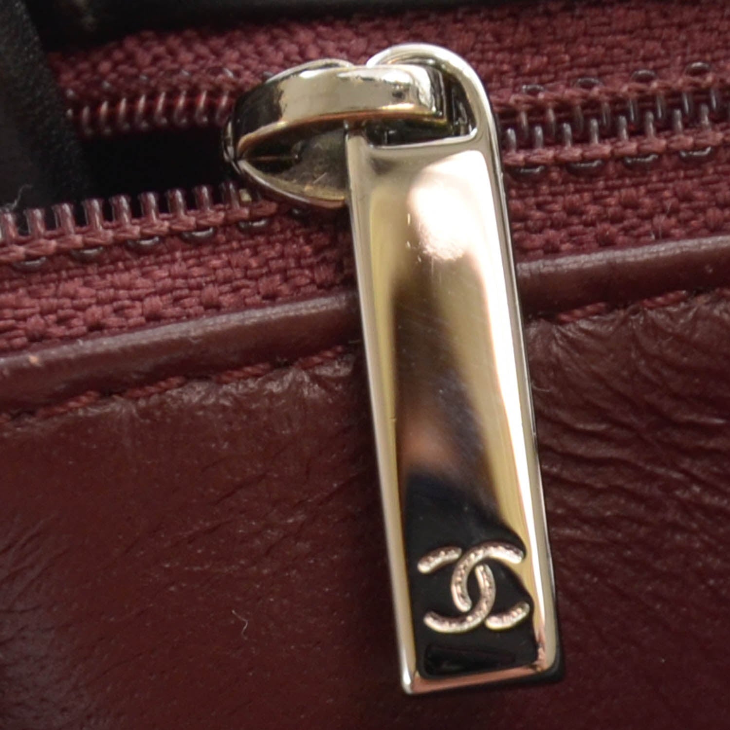 Chanel Luxe Ligne Flap Bag Black 6 of 9