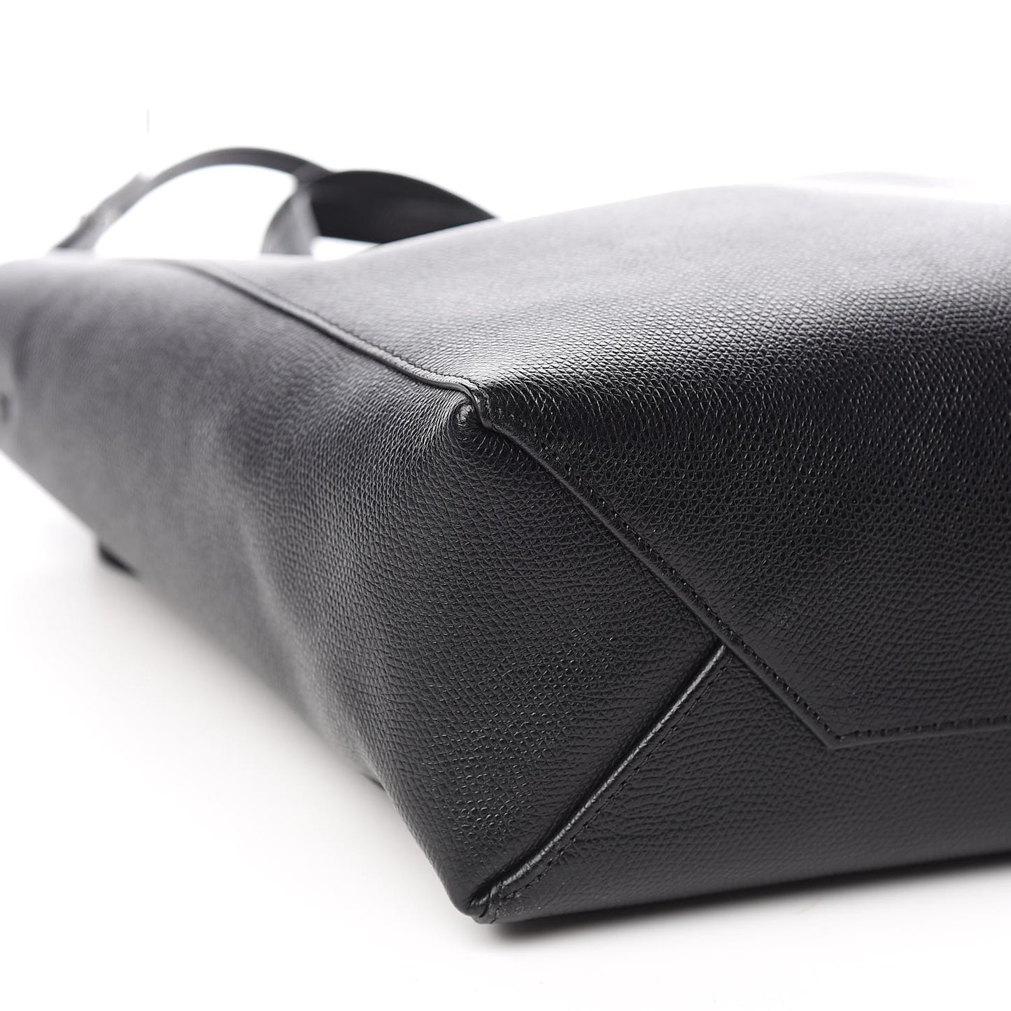 Grained Calfskin Small Vertical Cabas Black