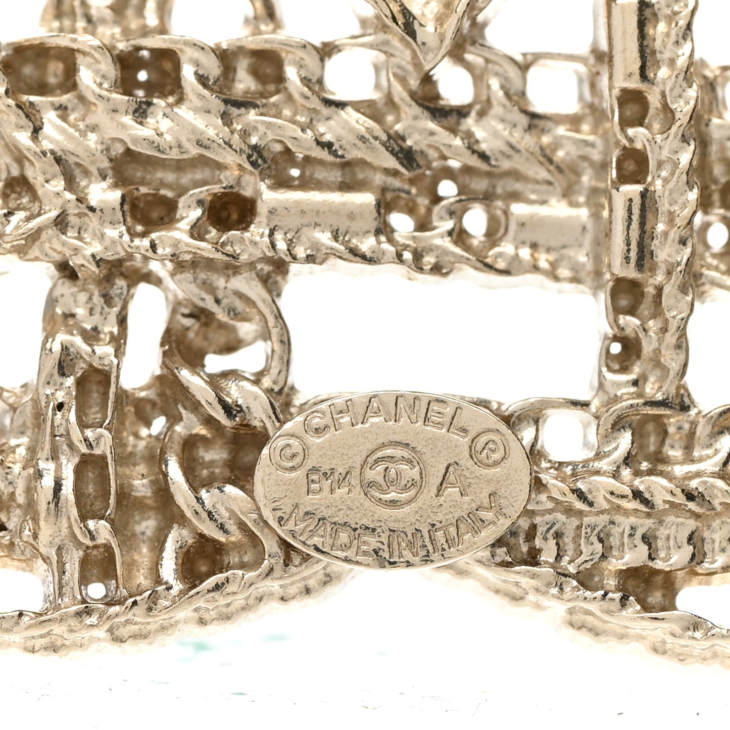Chain CC Brooch Light Gold