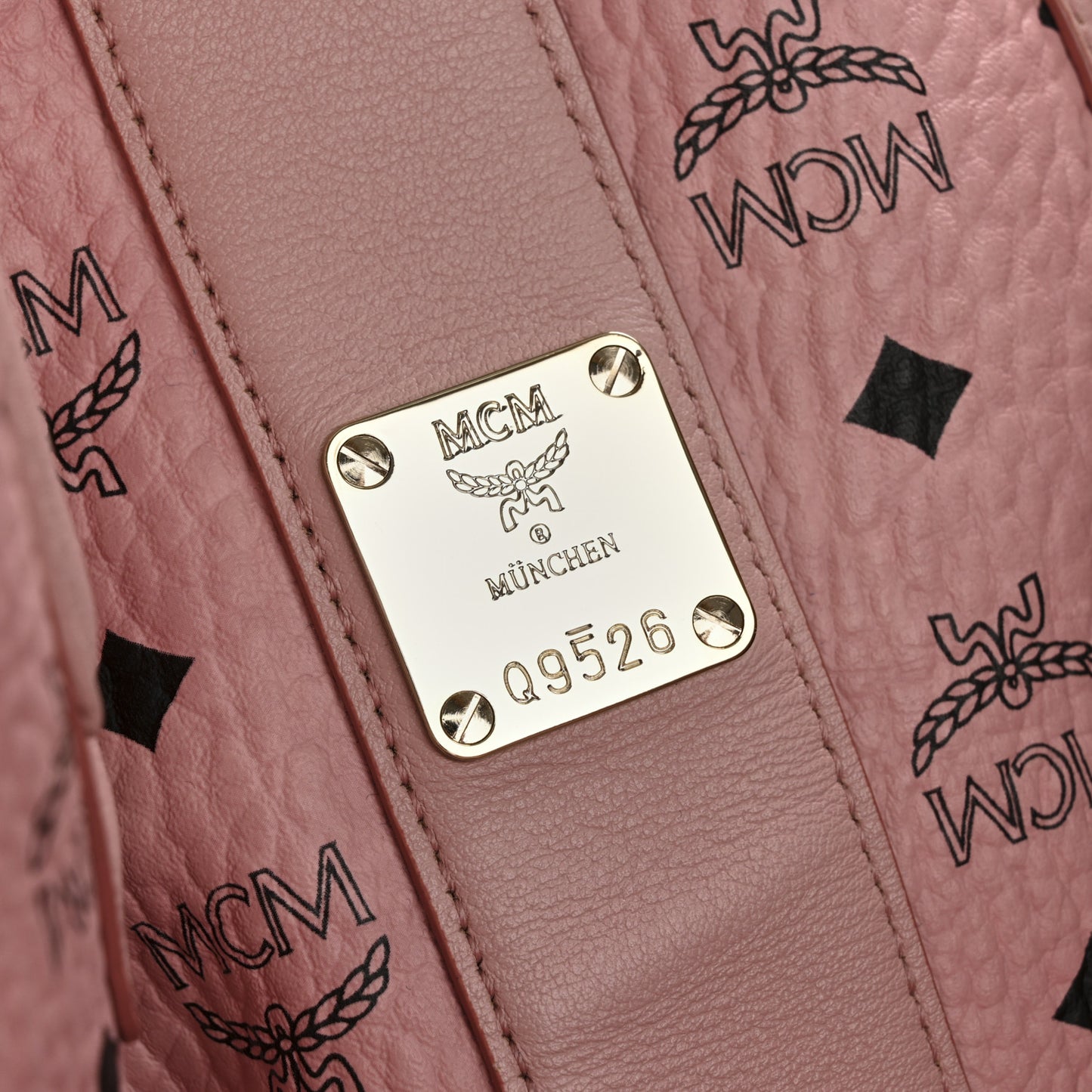 Visetos Large Liz Reversible Shopper Tote Soft Pink
