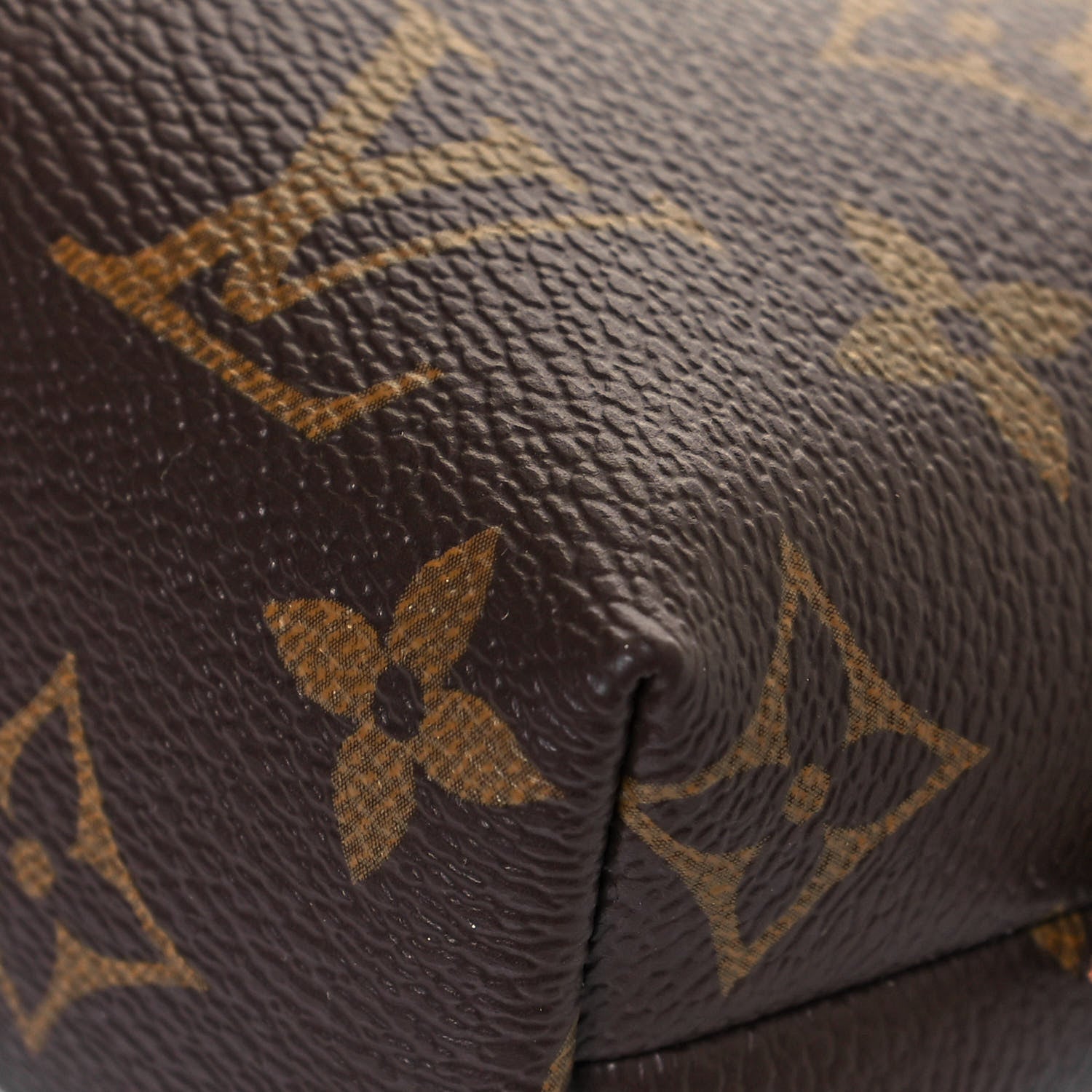 Louis Vuitton Monogram Cosmetic Pouch GM 9 of 13