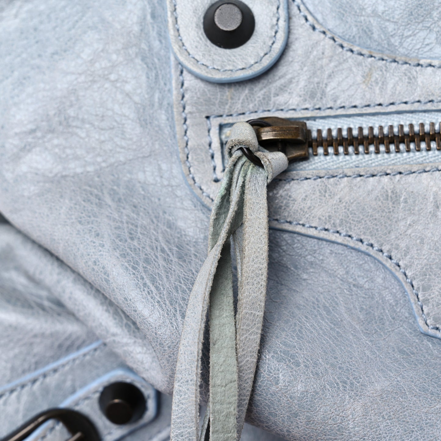 Agneau Classic Hardware City Bleu Opaline