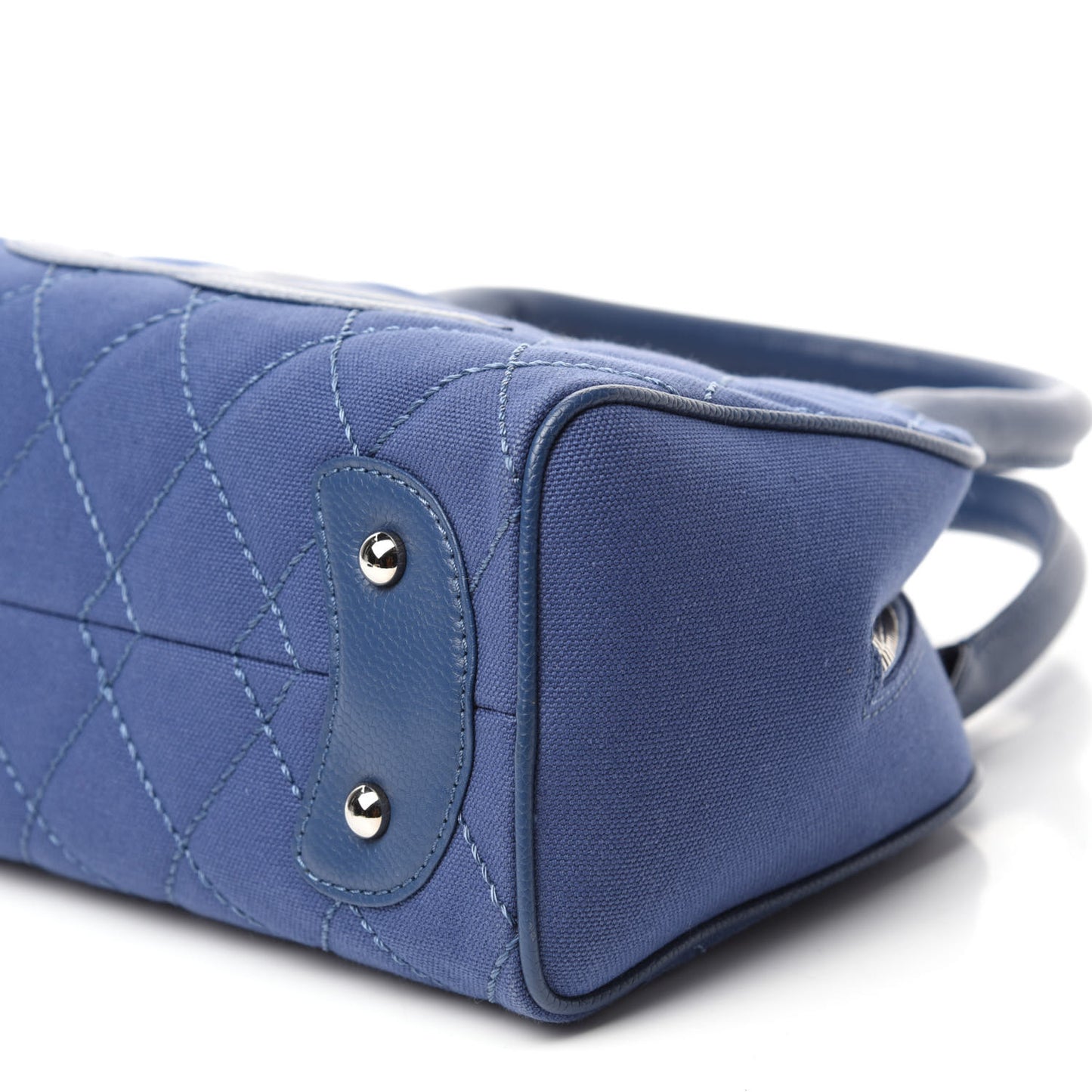 Canvas Quilted Small Tassel Bowler Blue