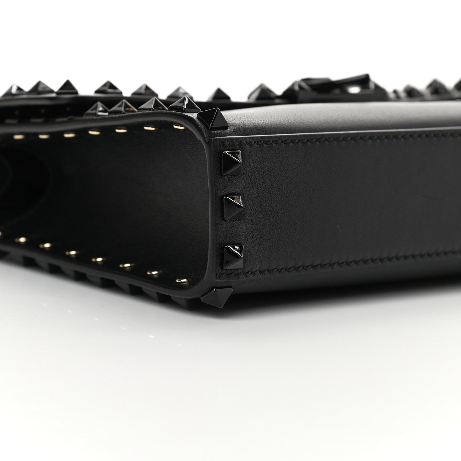 Valentino Garavani Vitello Monochrome Medium Rockstud Flip Lock Crossbody Bag Black 8 of 14