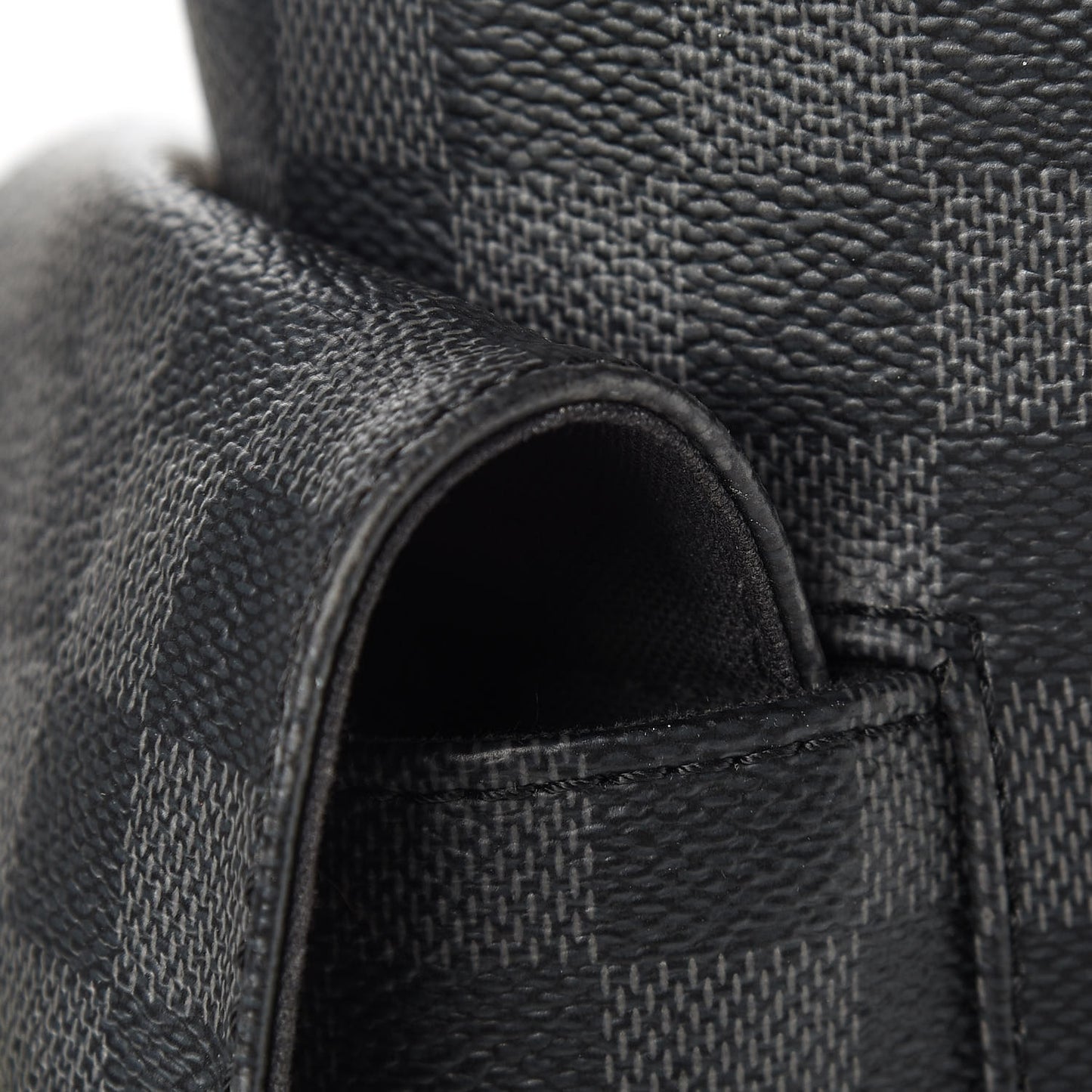 Damier Graphite Christopher PM Green