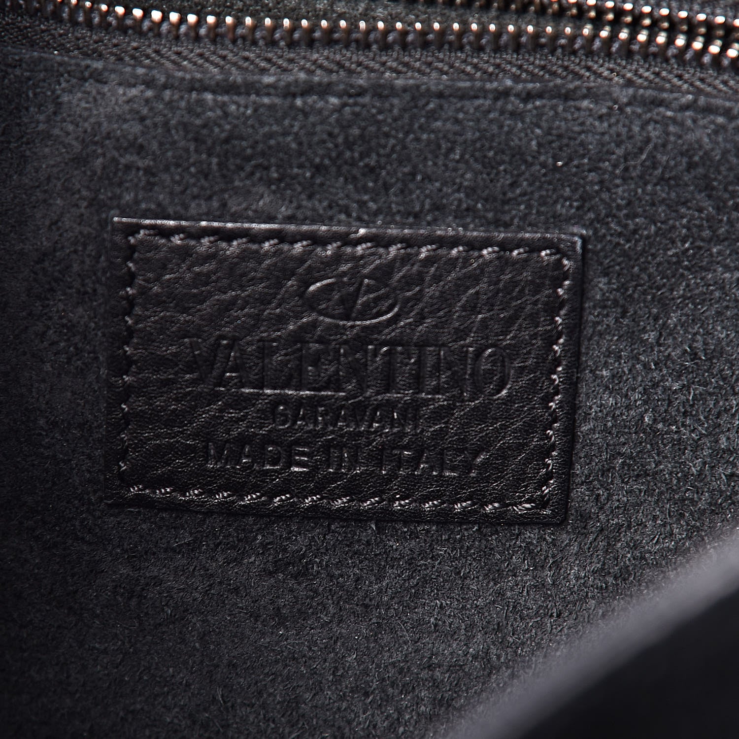 Valentino Garavani Pebbled Calfskin Turquoise Medium Guitar Strap Rockstud Rolling Flap Saddle Bag Black 8 of 17