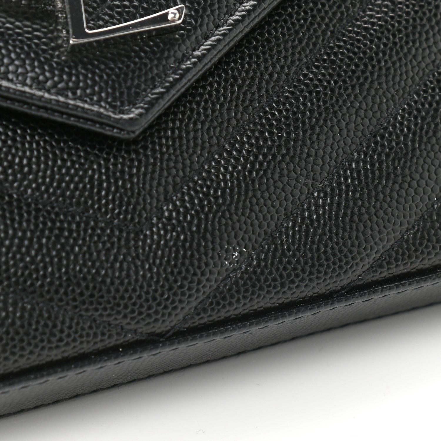 Saint Laurent Grain De Poudre Matelasse Chevron Monogram Chain Wallet Black 9 of 10