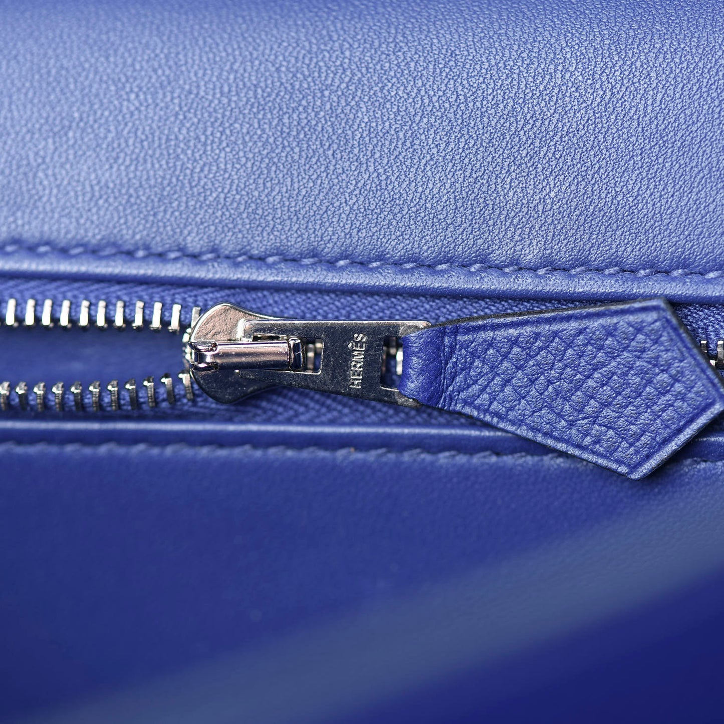 Epsom Constance 24 Bleu Electrique