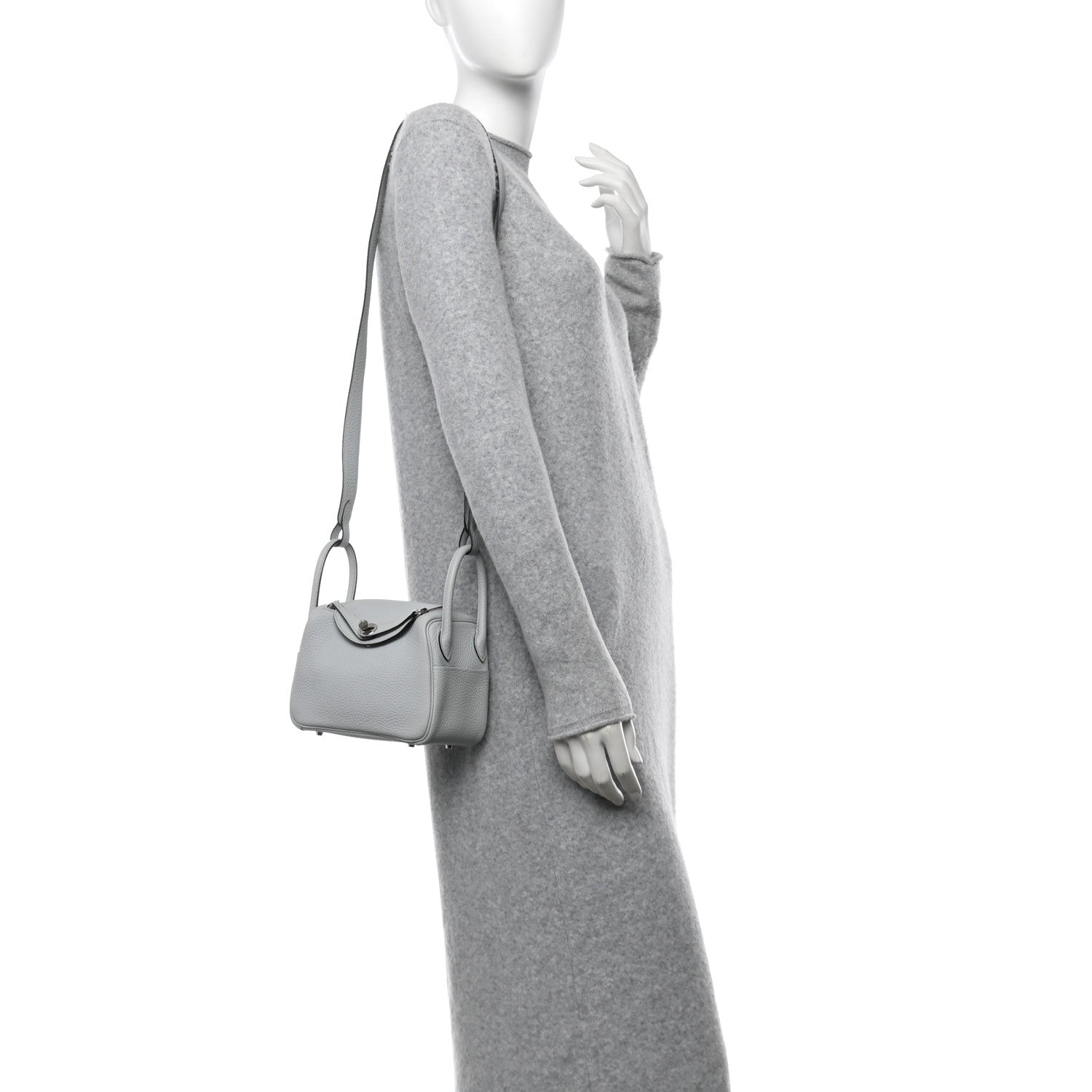 Hermes Taurillon Clemence Mini Lindy 20 Bleu Pale 2 of 11