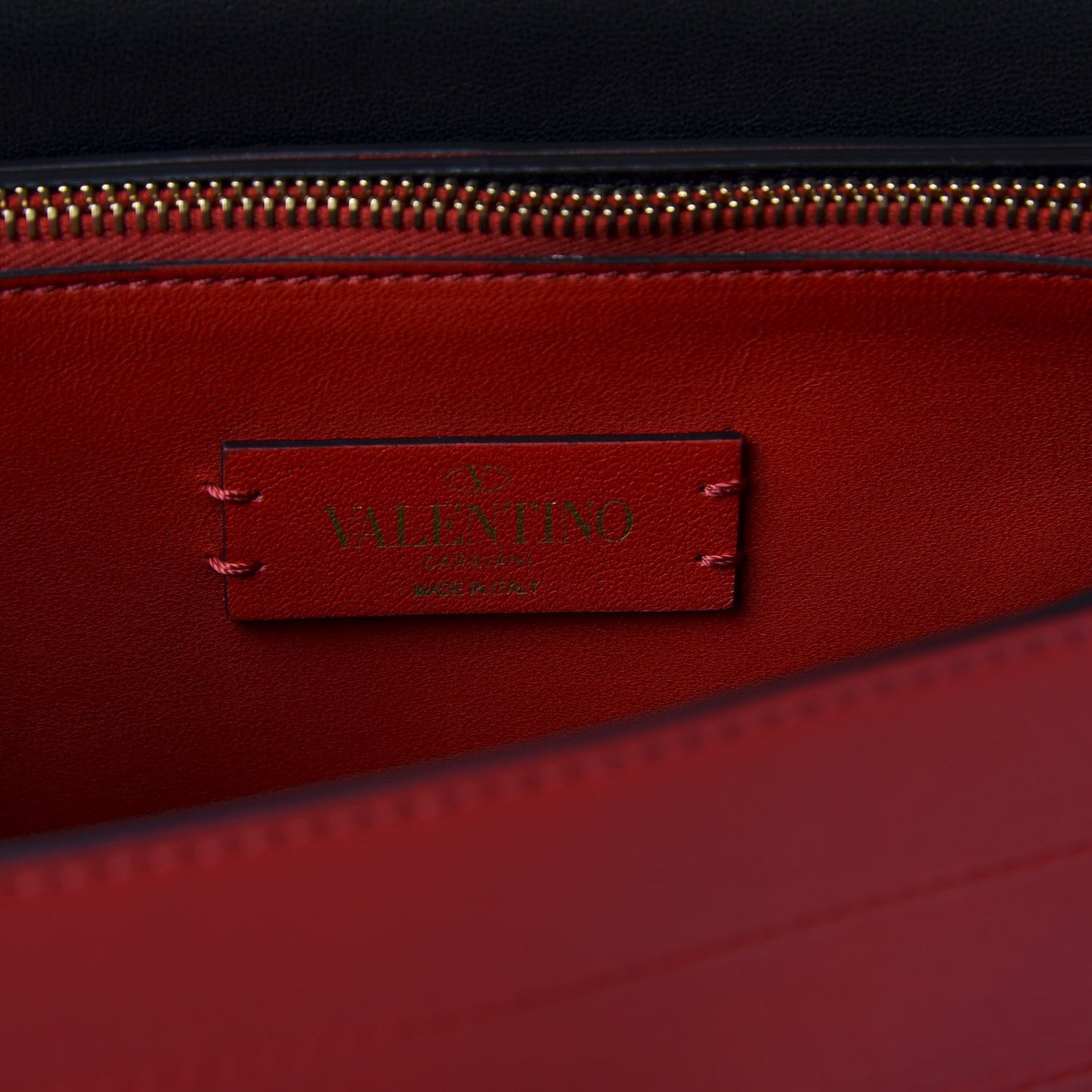 Calfskin Medium VRing Shoulder Bag Rouge Pur