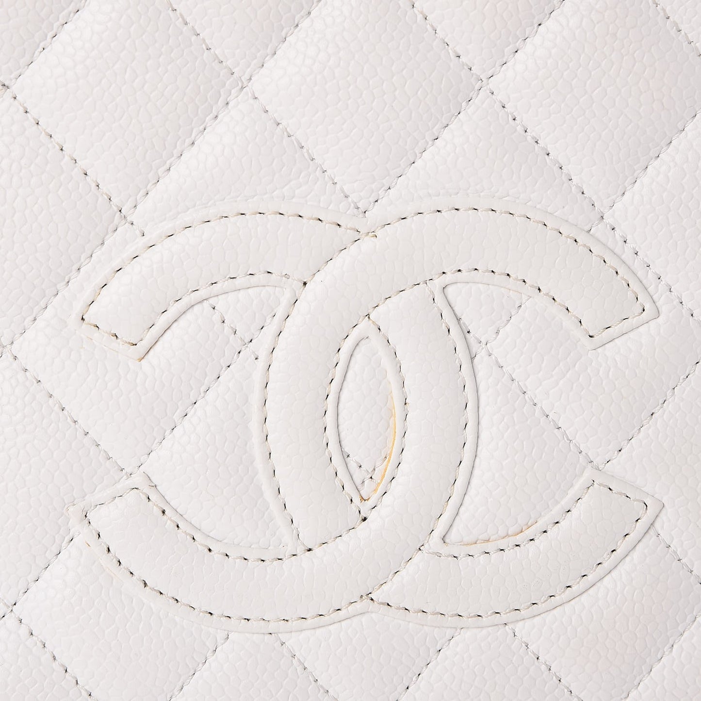 Caviar Quilted Petit Timeless Tote PTT White