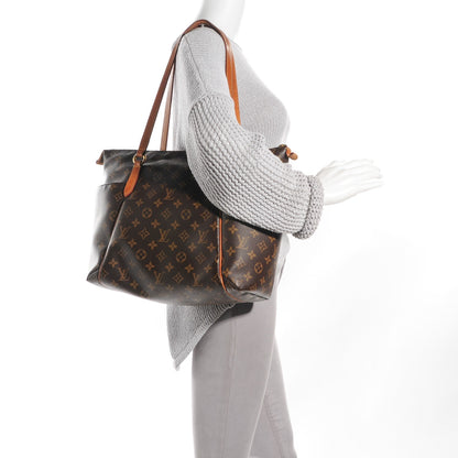 Louis Vuitton Monogram Totally MM 2 of 7