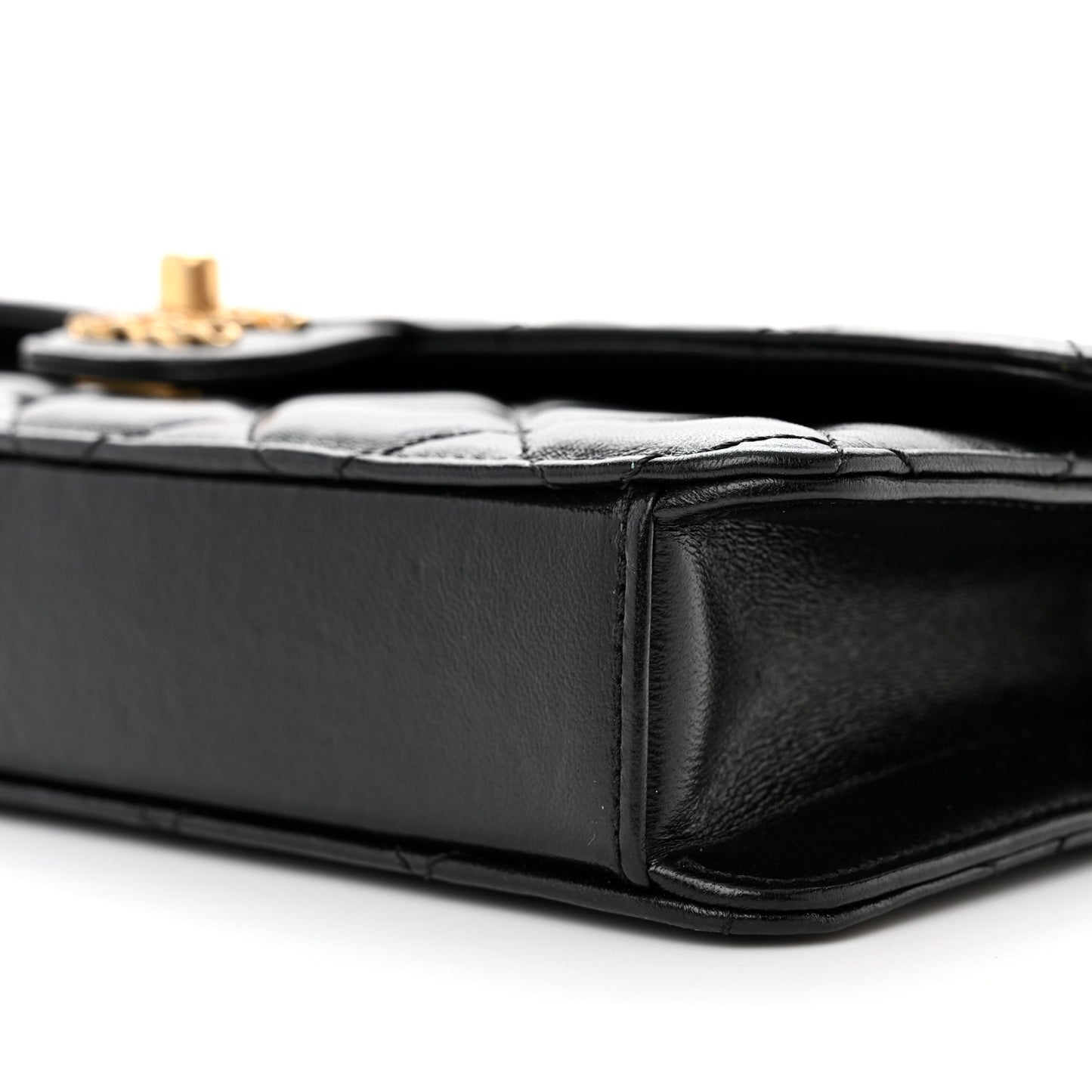 Shiny Lambskin Quilted Flap Clutch Bag Black