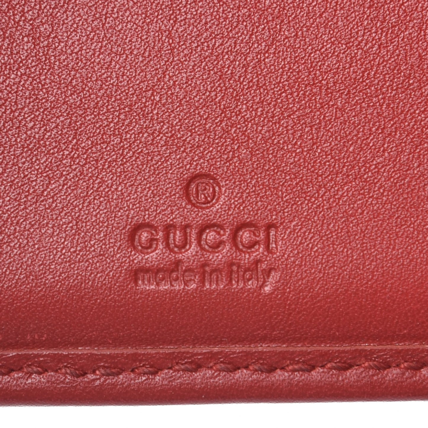 Calfskin Matelasse GG Marmont Wallet Hibiscus Red