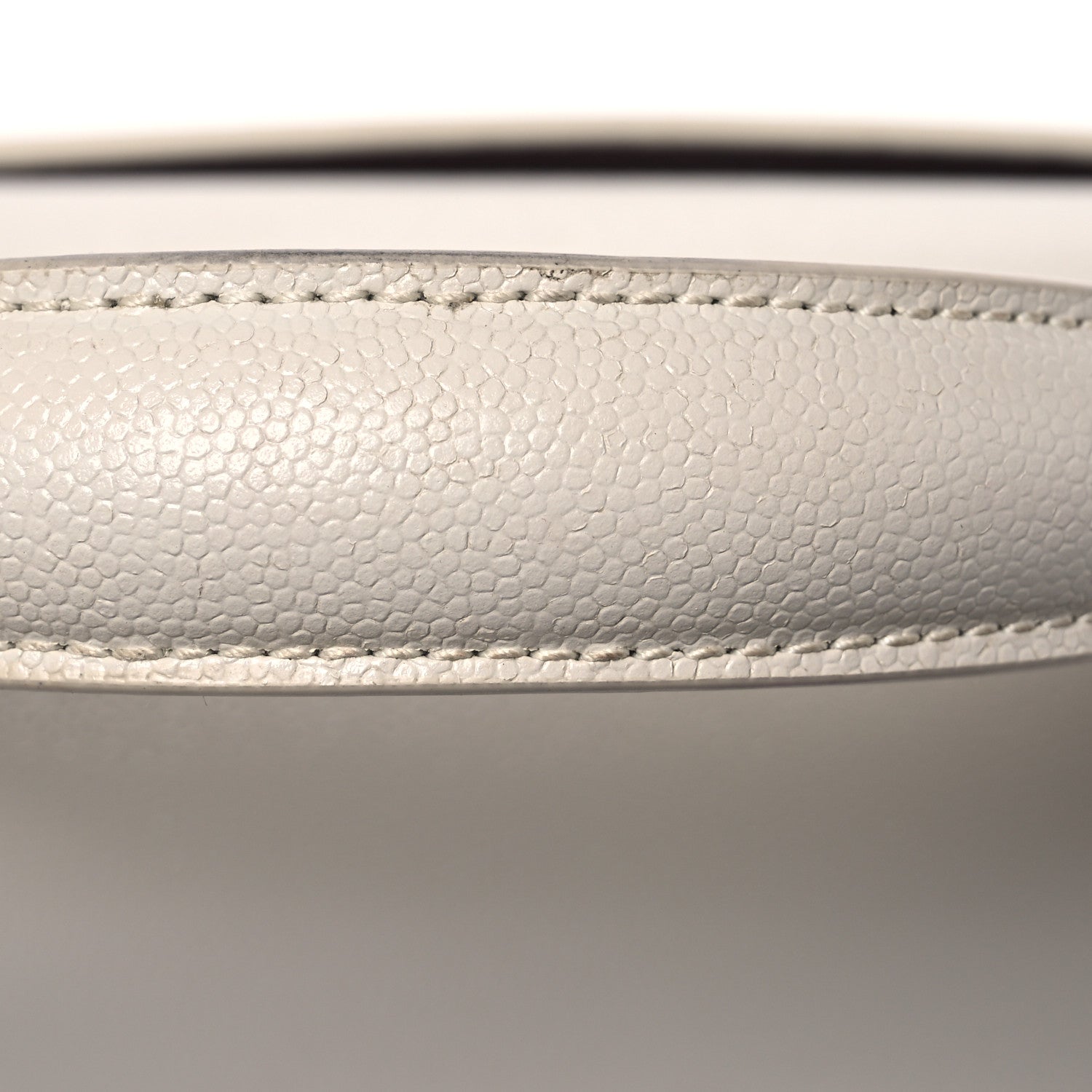 Saint Laurent Grain de Poudre Medium Classic Monogram Cassandra Top Handle Crema Soft Rouge Legion 18 of 20