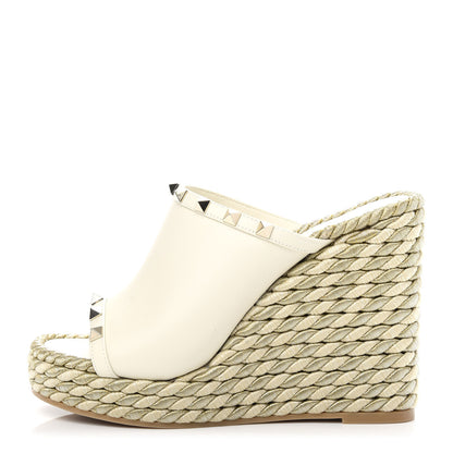 Valentino Garavani Calfskin Silk Rockstud Torchon Espadrille Wedge 25/115mm Slide Sandals 37 Light Ivory 1 of 10