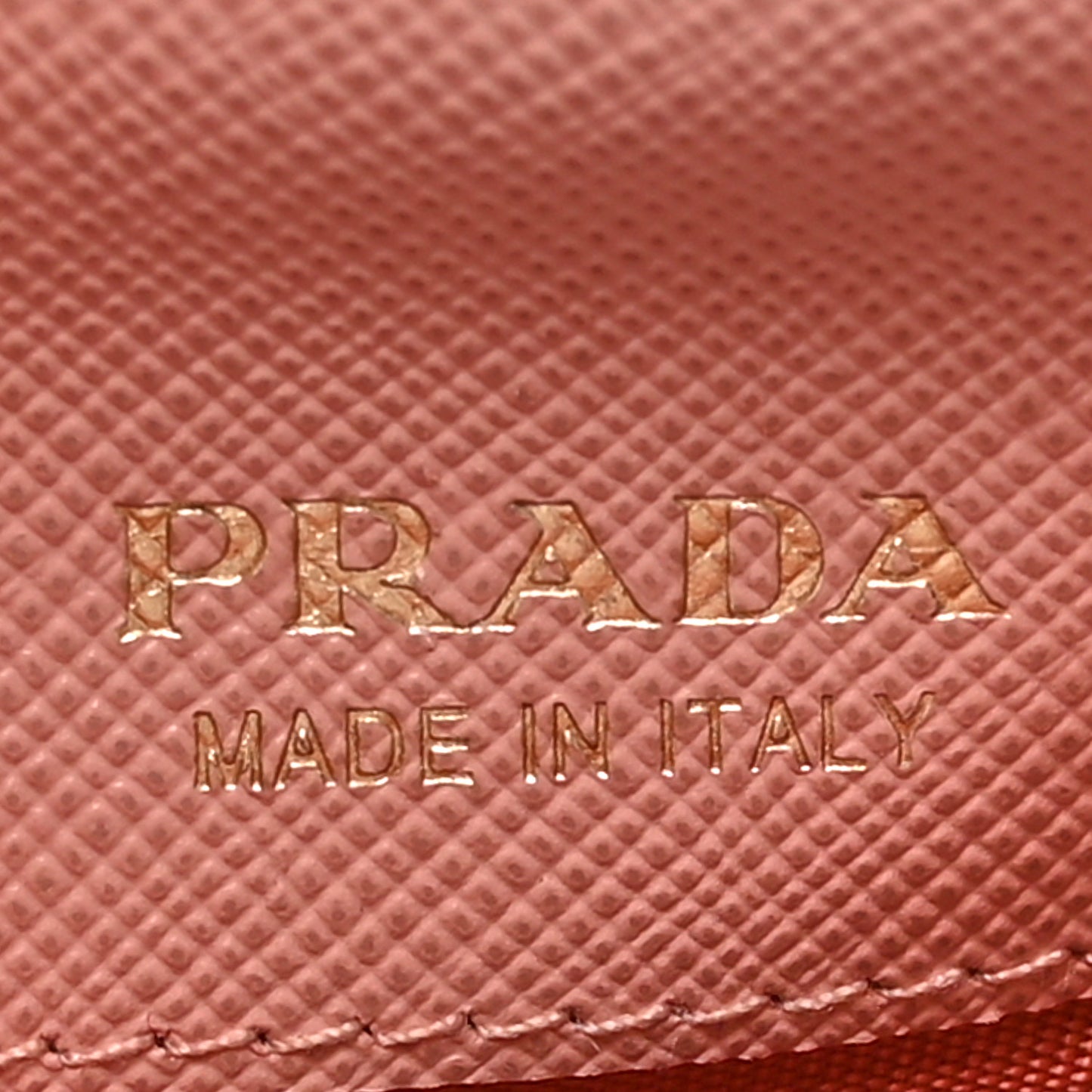Saffiano Metal Tri-Fold Wallet Orchidea