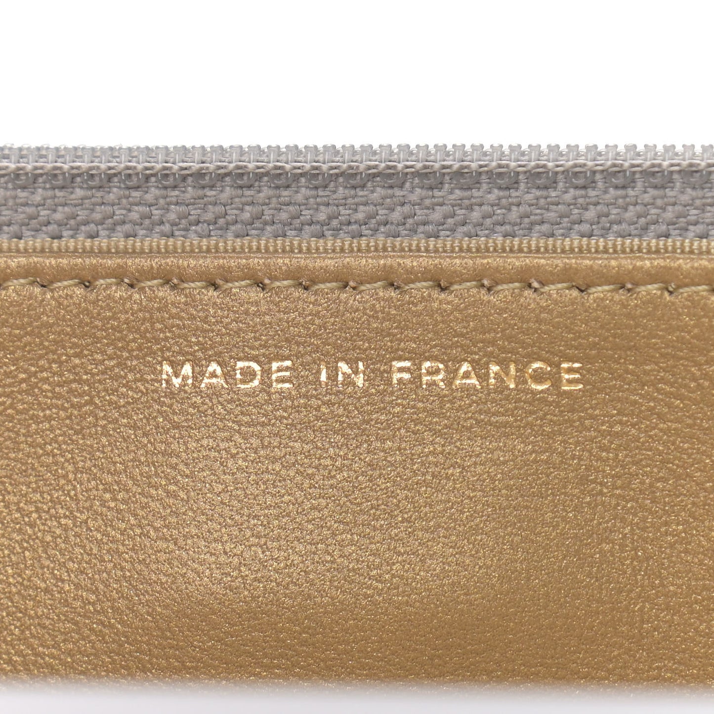 Lambskin Quilted CC Pearl Crush Wallet on Chain WOC Grey