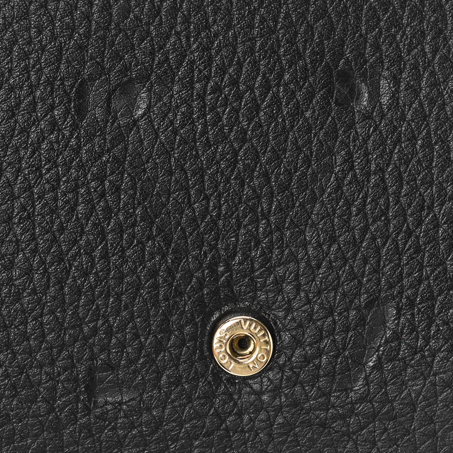 Taurillon Capucines Wallet Black