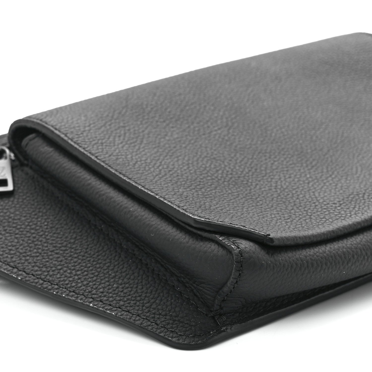 Louis Vuitton Grained Calfskin Aerogram Takeoff Sling Black 12 of 13