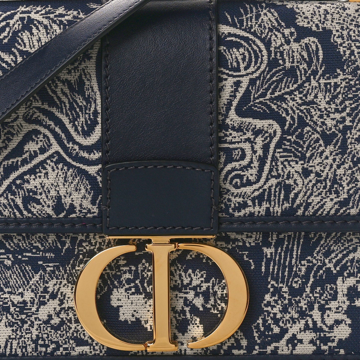 Toile de Jouy Reverse Jacquard 30 Montaigne Flap Bag Blue