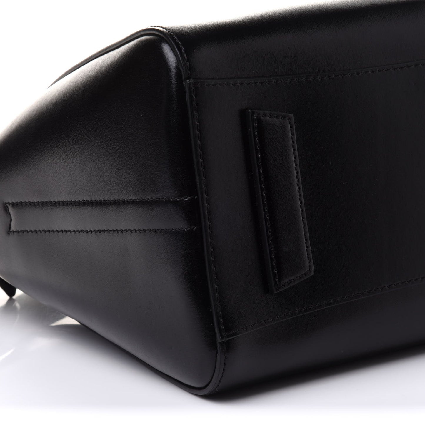 Shiny Lord Calfskin Small Antigona Black