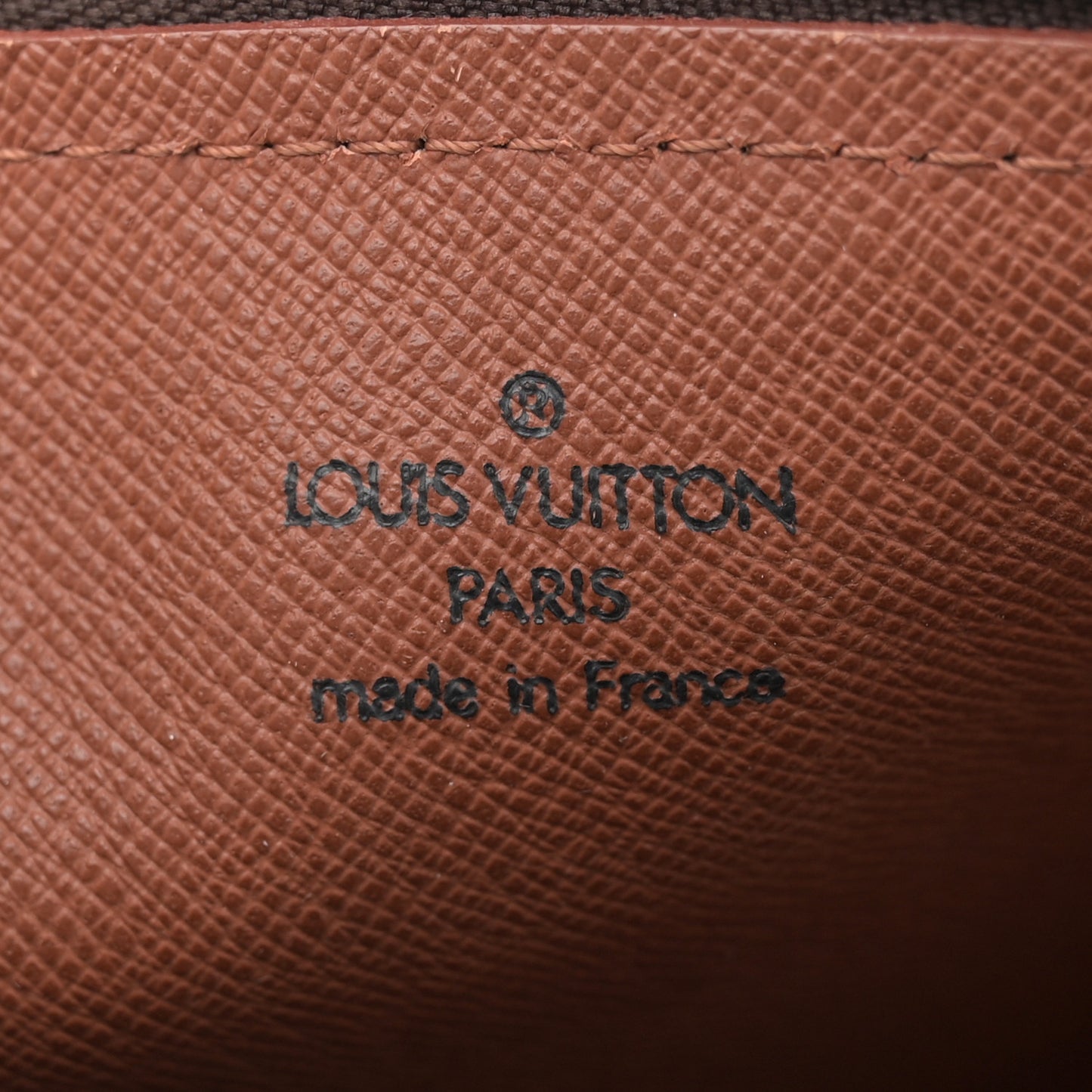 Monogram Papillon 26