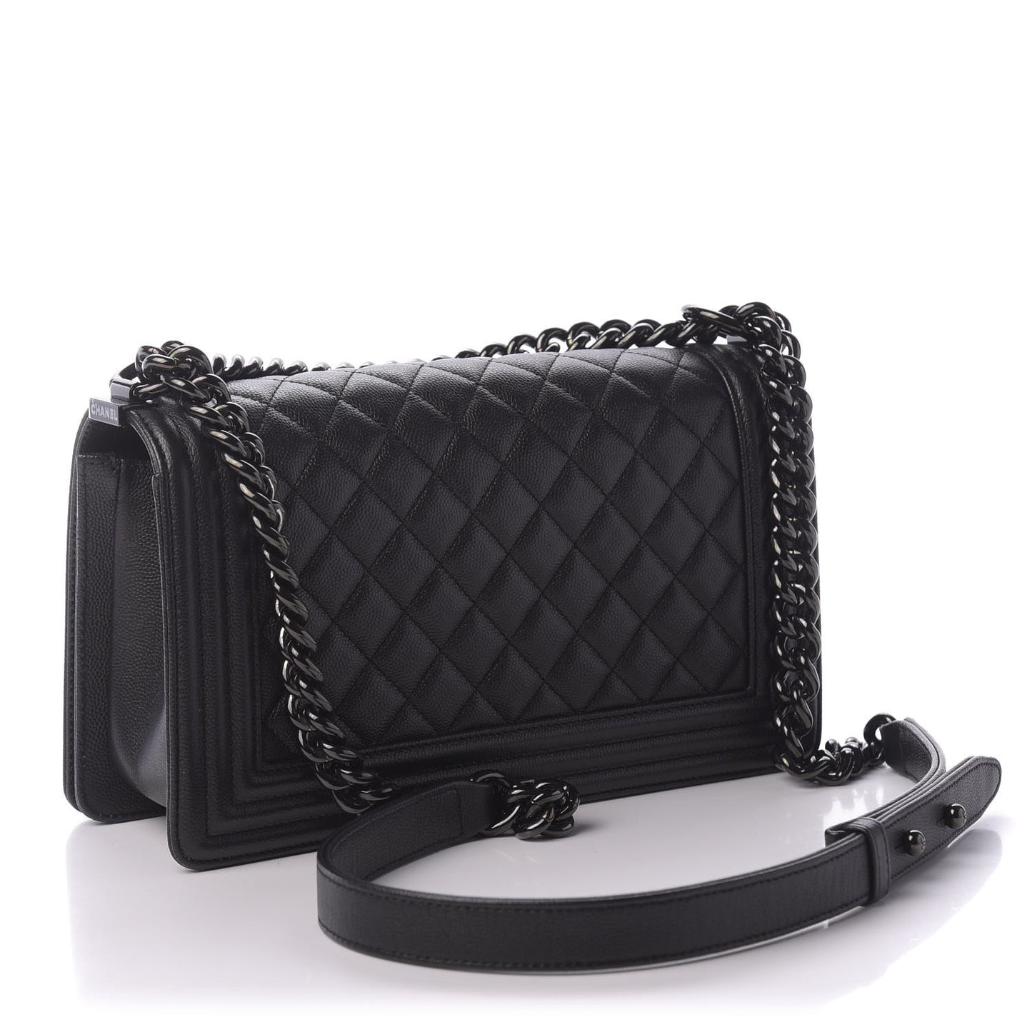 Caviar Quilted Medium Boy Flap So Black