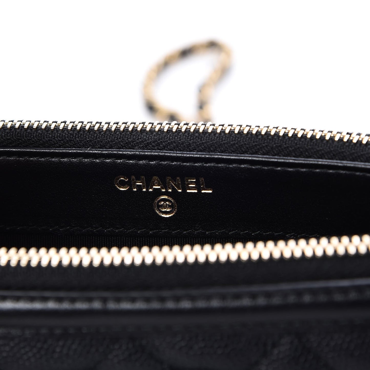 Caviar Quilted CC Filigree Clutch With Chain Black
