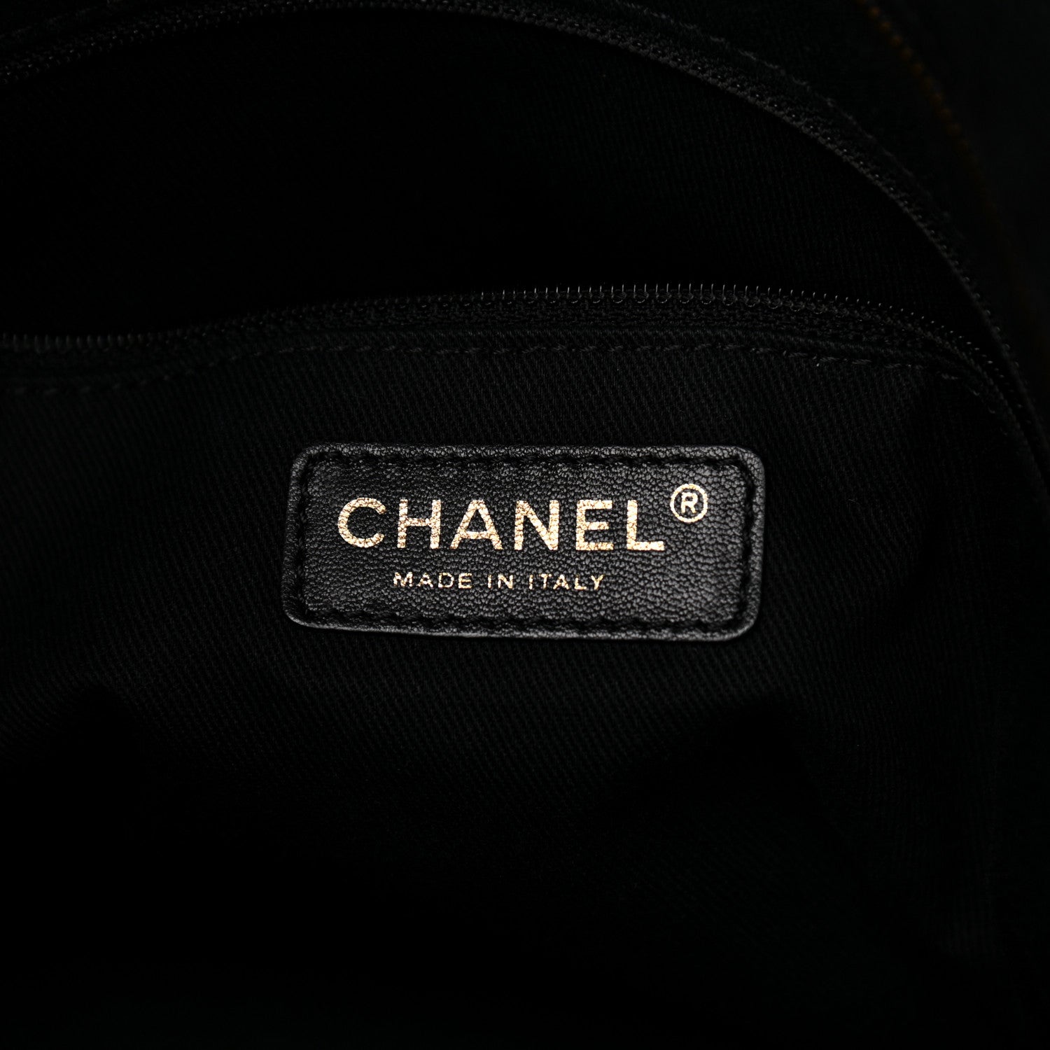 Chanel Iridescent Caviar Quilted Country Chic Hobo Black 6 of 14