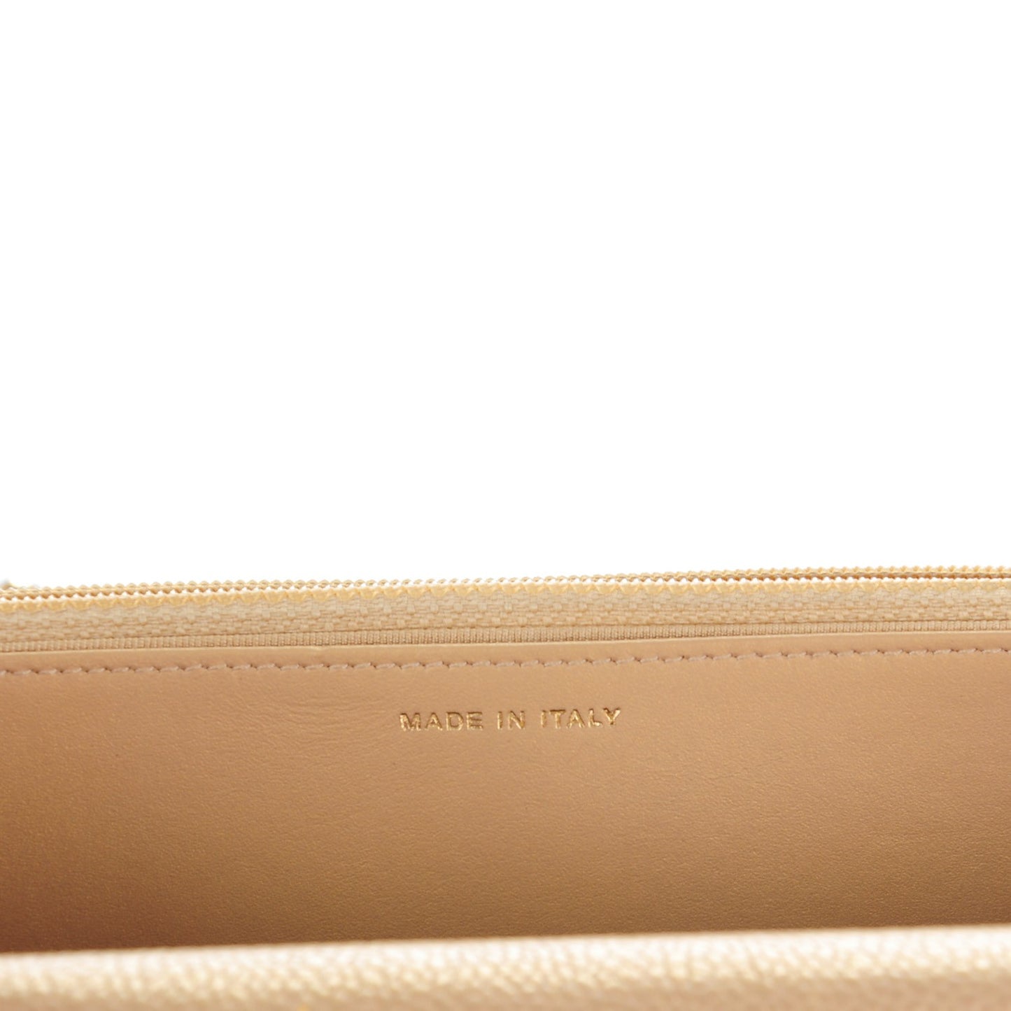 Pearly Caviar Quilted Wallet On Chain WOC Gold