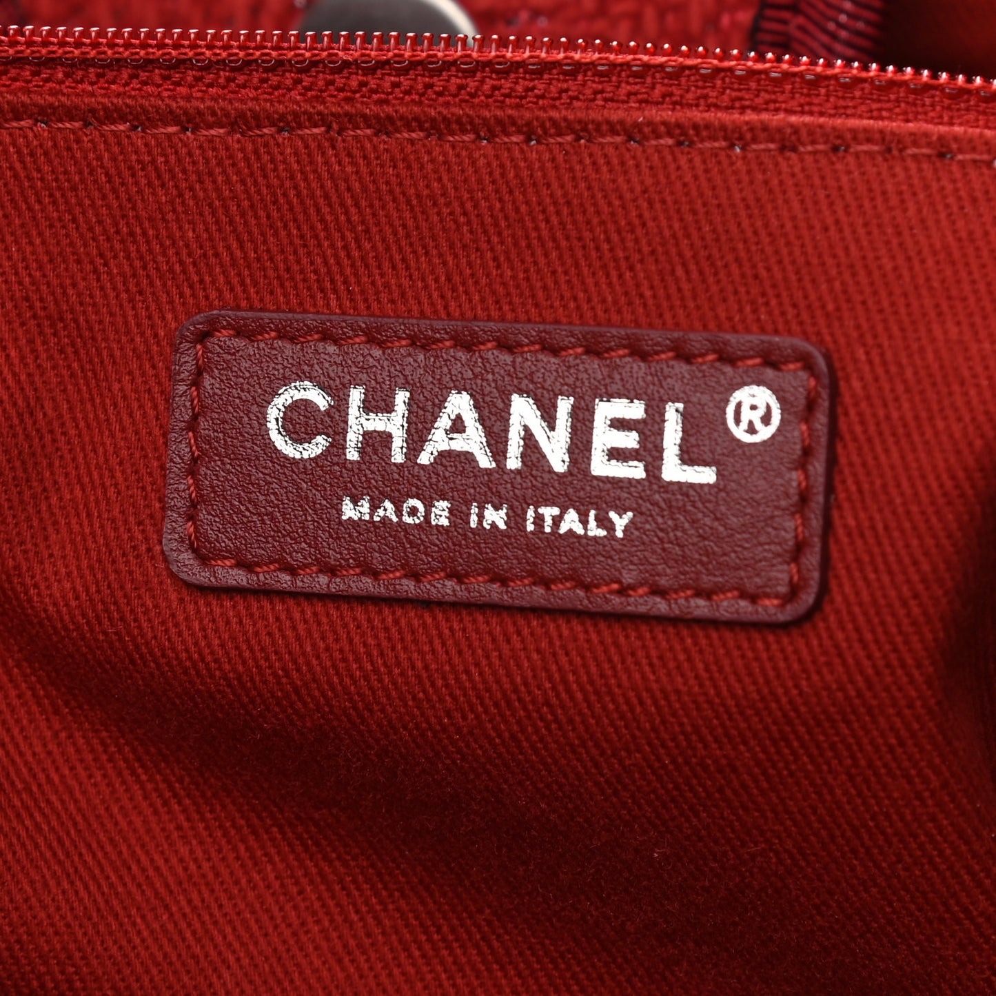 Lurex Boucle Medium Deauville Tote Red