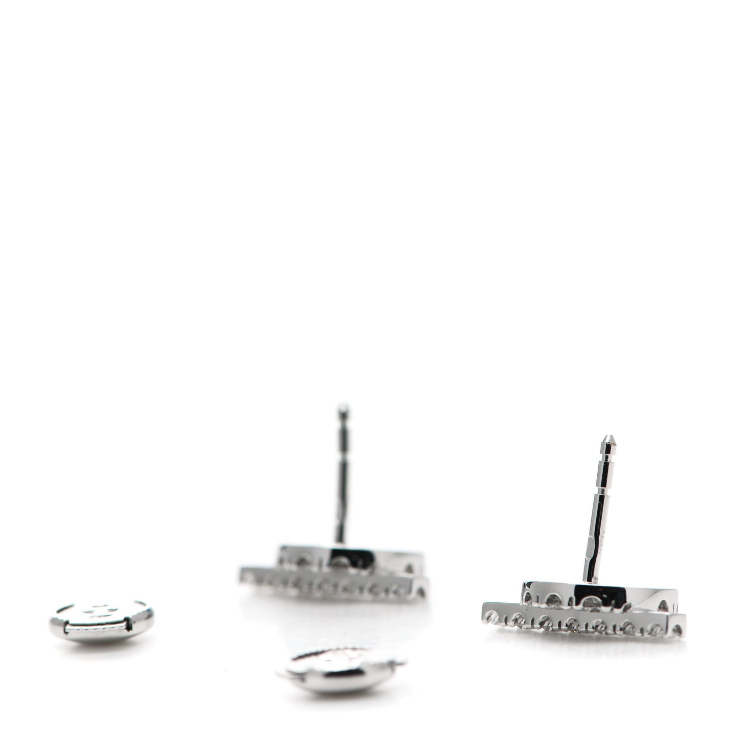 18K White Gold Diamond Finesse Earrings