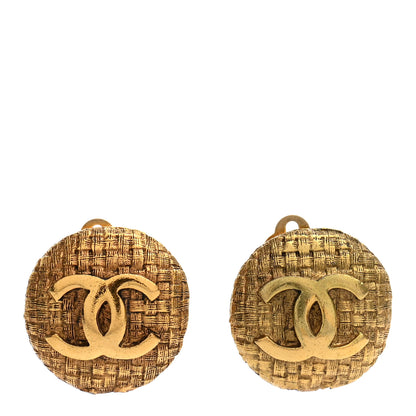 Chanel Metal Large CC Clip On Earrings Gold 1 of 6