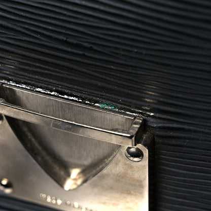 Louis Vuitton Epi Segur MM Black 13 of 25