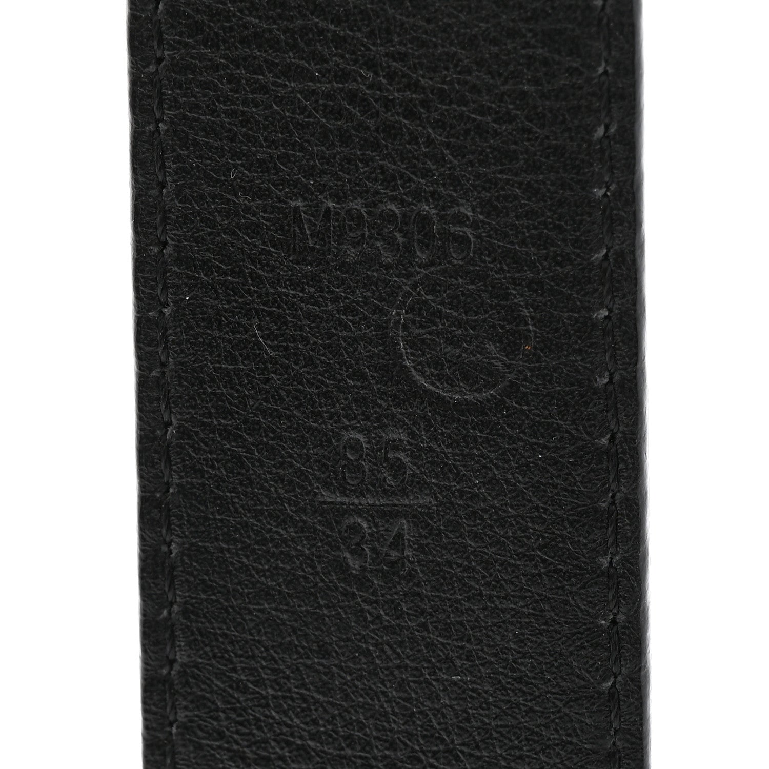 Louis Vuitton Monogram Essential V 30 MM Belt 85 34 9 of 9