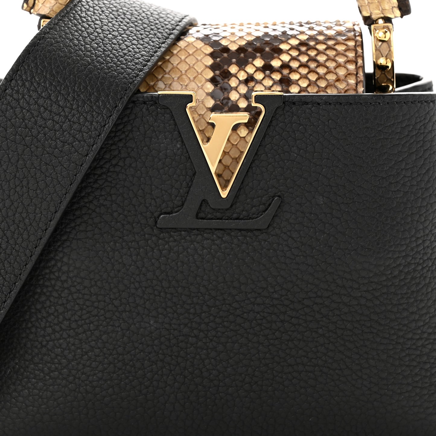 Taurillon Snakeskin Mini Capucines Black