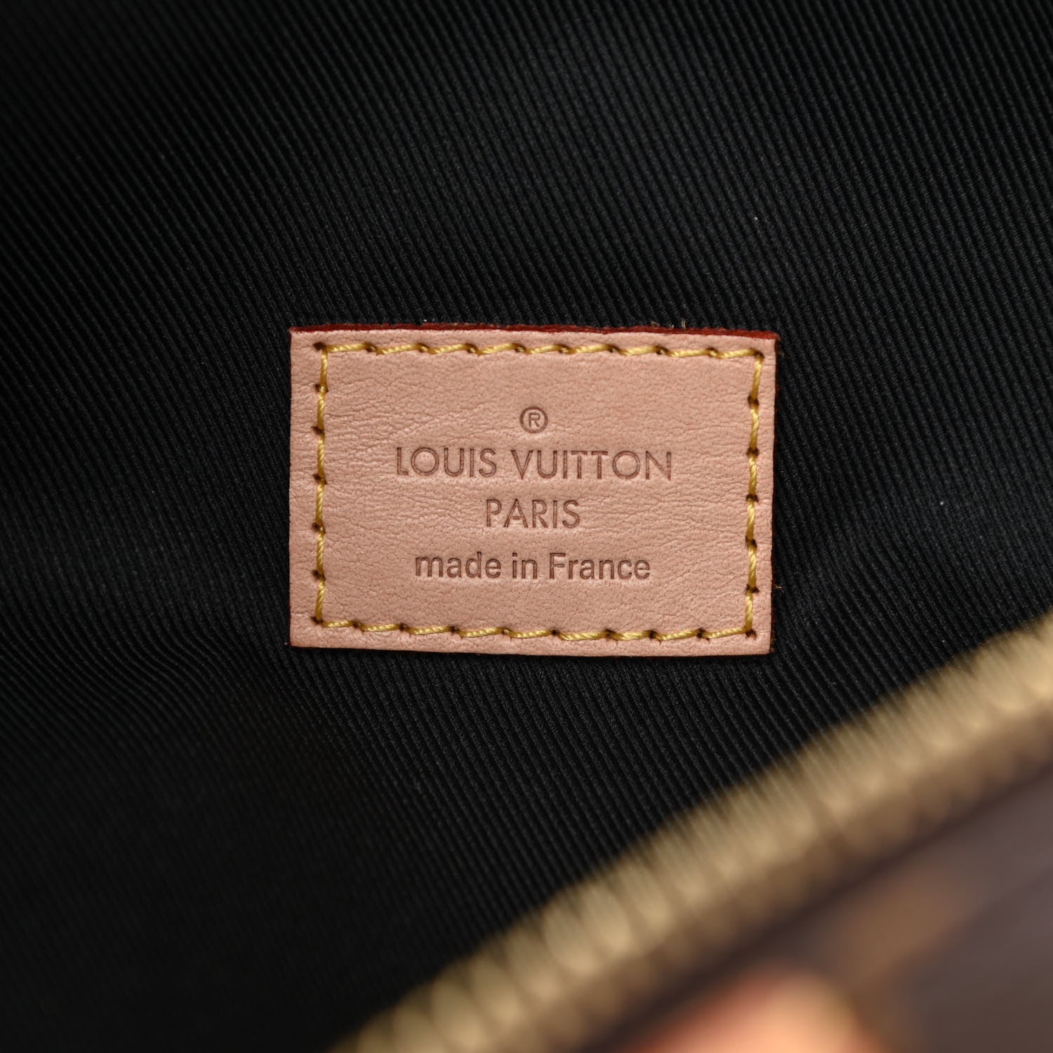 Louis Vuitton Monogram Bumbag 6 of 9