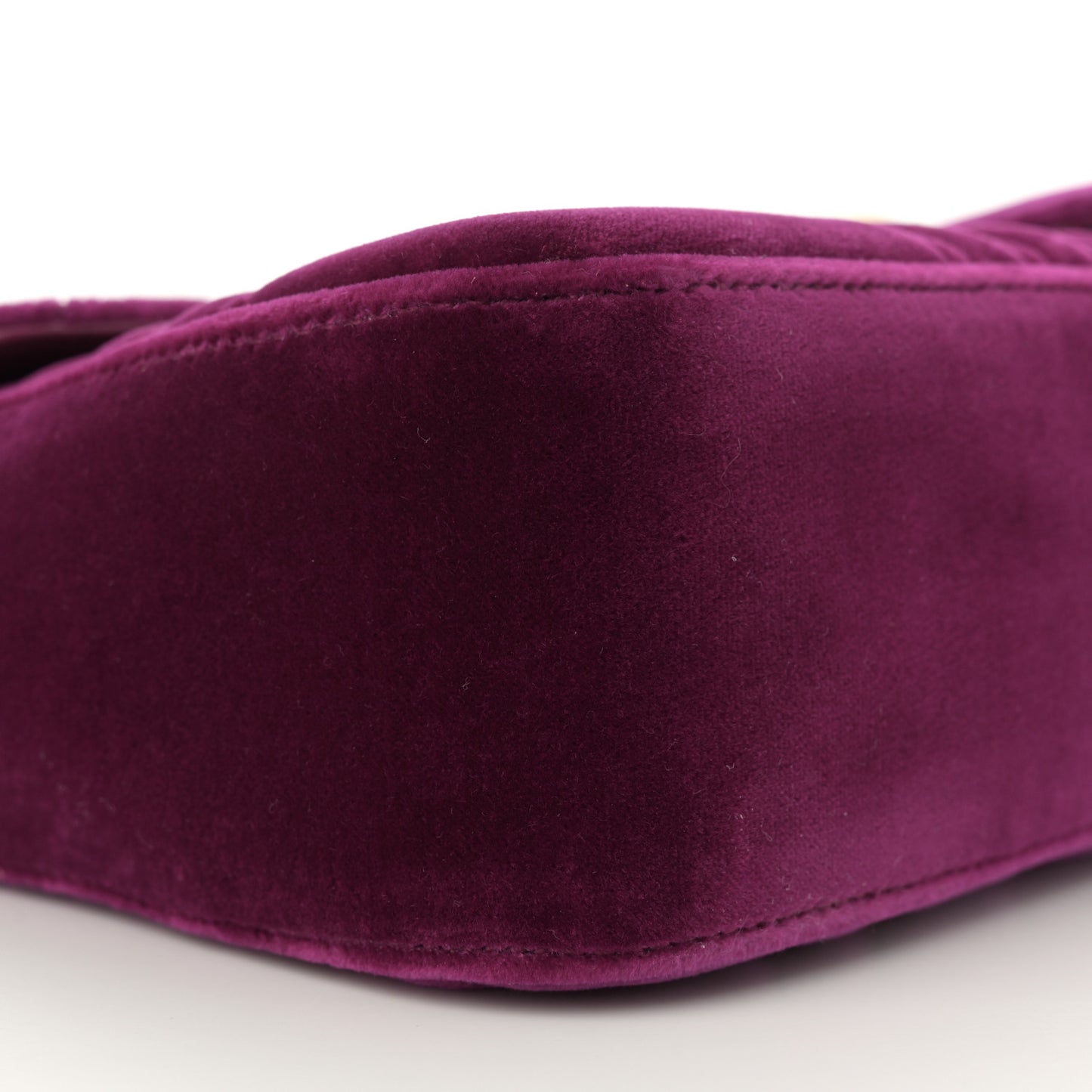 Velvet Matelasse Medium GG Marmont Shoulder Bag Fuchsia Violet Cyclamen