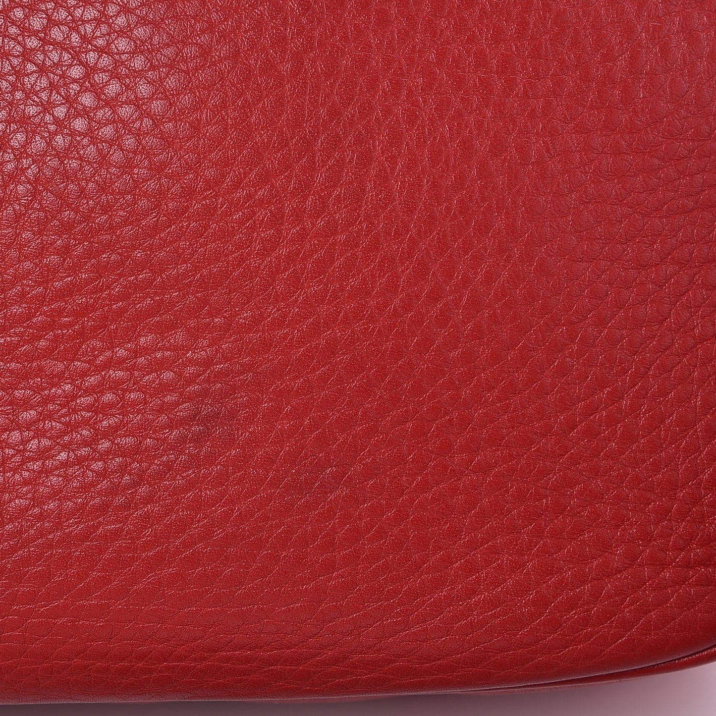 Pebbled Calfskin Small Soho Disco Bag Tabasco Red