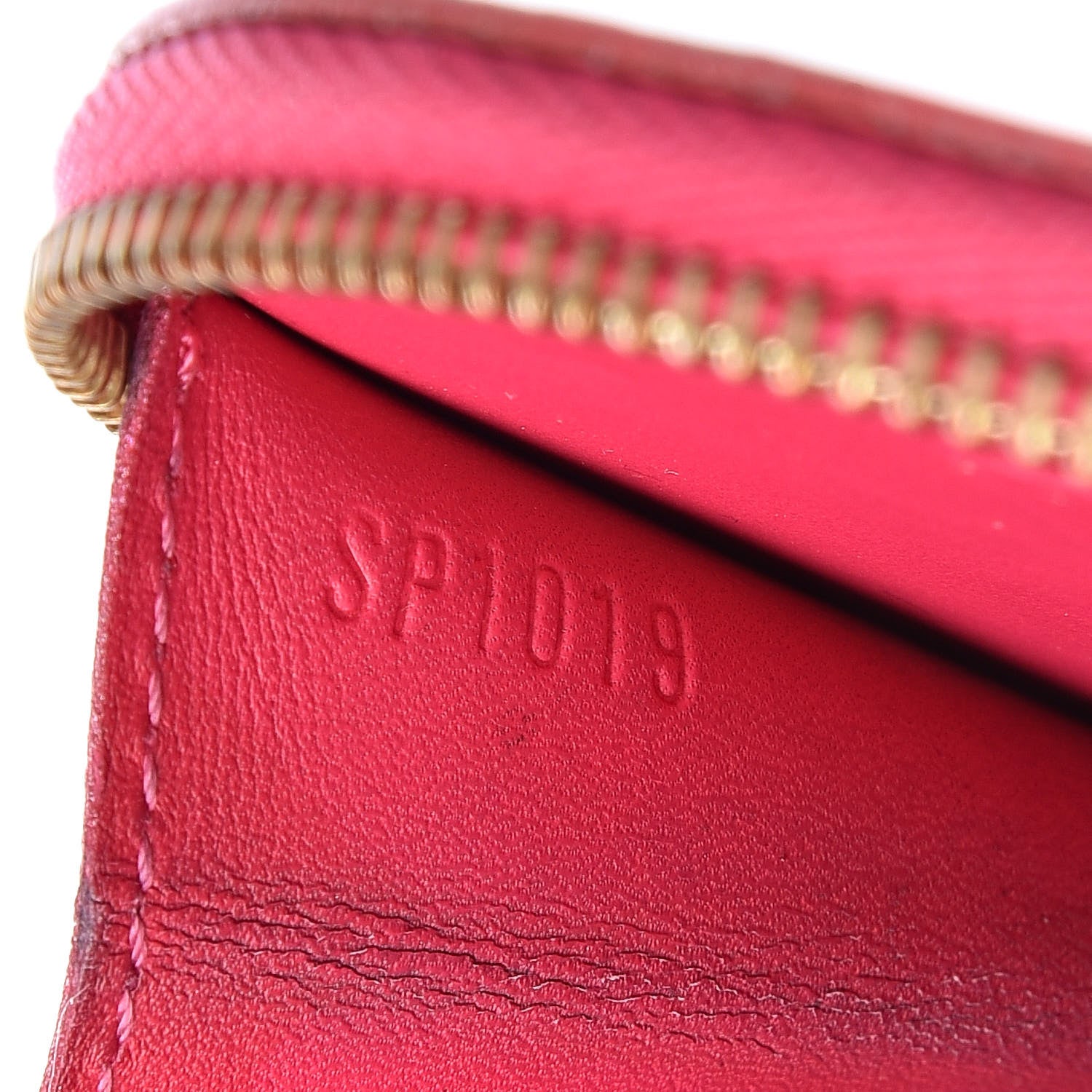 Louis Vuitton Vernis Roses Chapeau Coin Purse Rose Pop 7 of 10