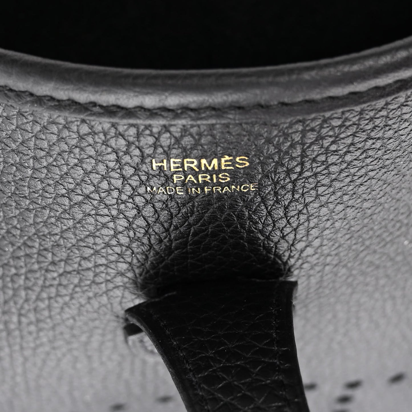 Taurillon Clemence Evelyne III PM Black