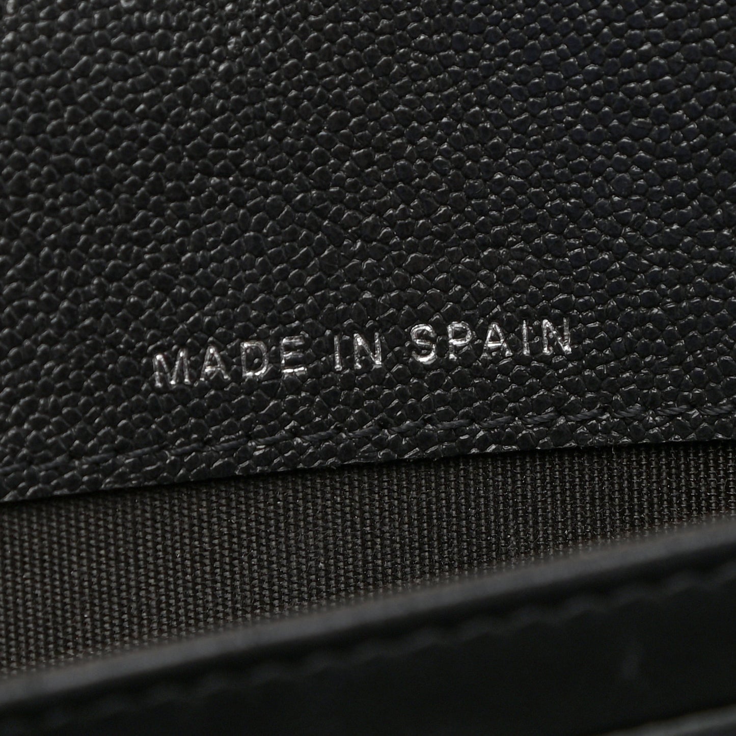Caviar Quilted Large Boy Gusset Flap Wallet Charcoal