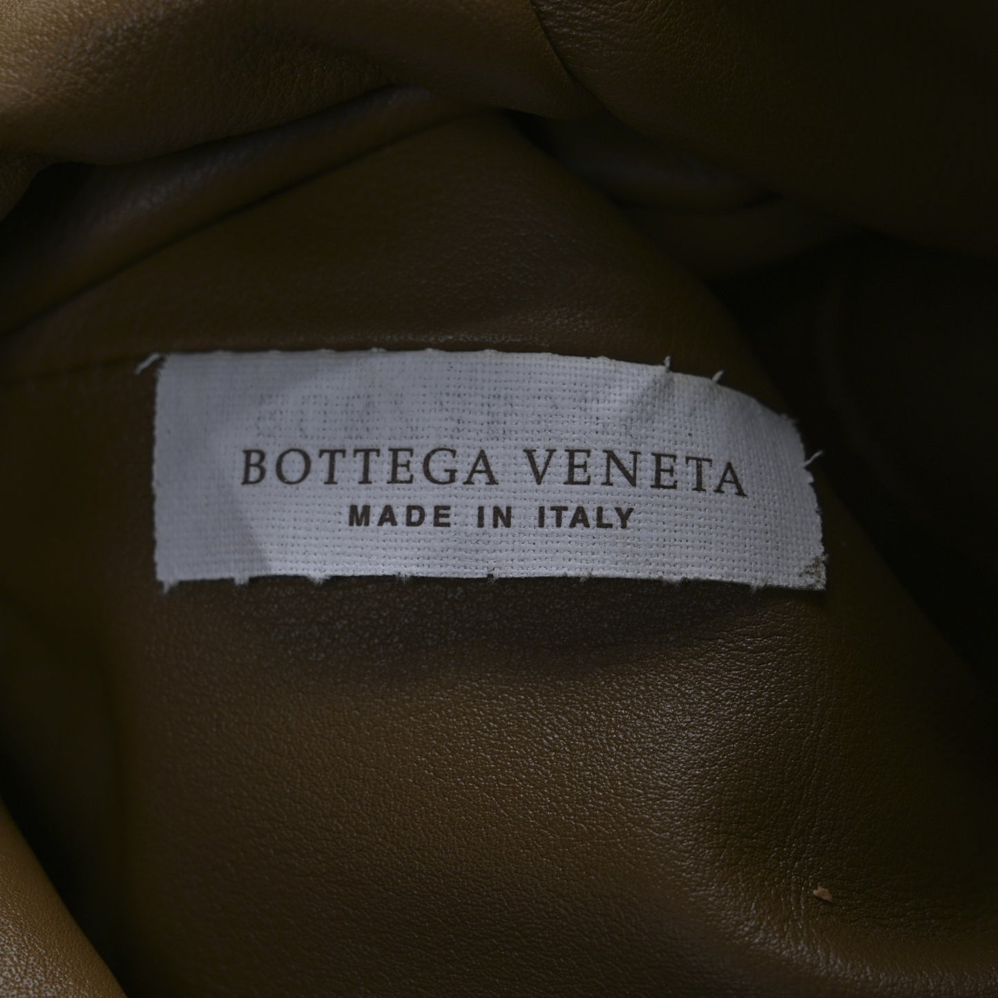 Butter Calfskin The Mini Pouch Moutarde