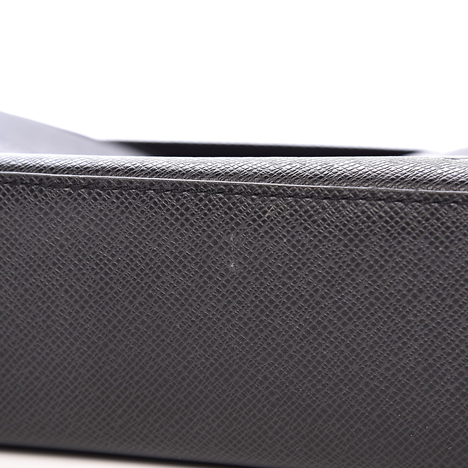 Louis Vuitton Taiga Anton Messenger PM Ardoise 9 of 10