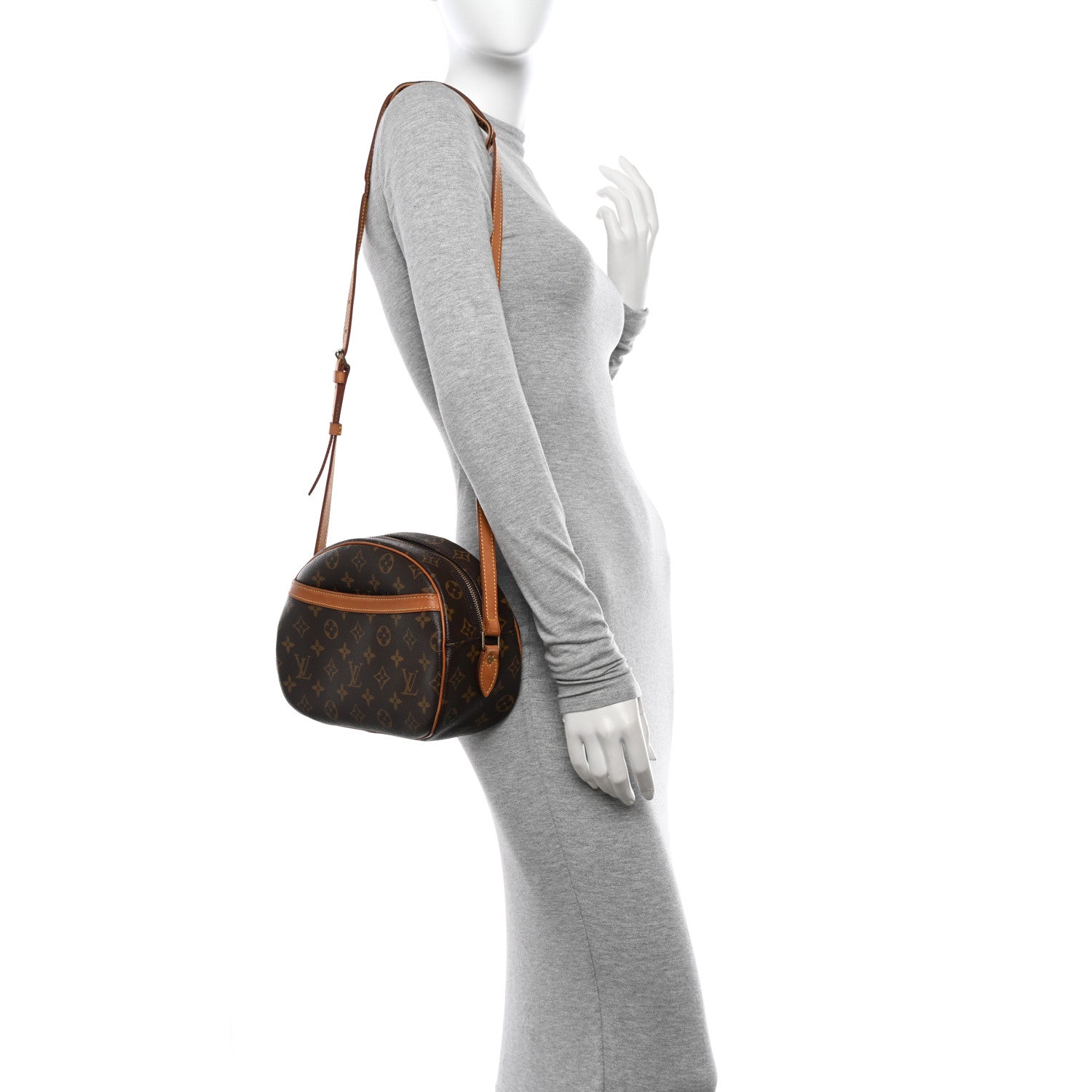 Louis Vuitton Monogram Blois 2 of 13